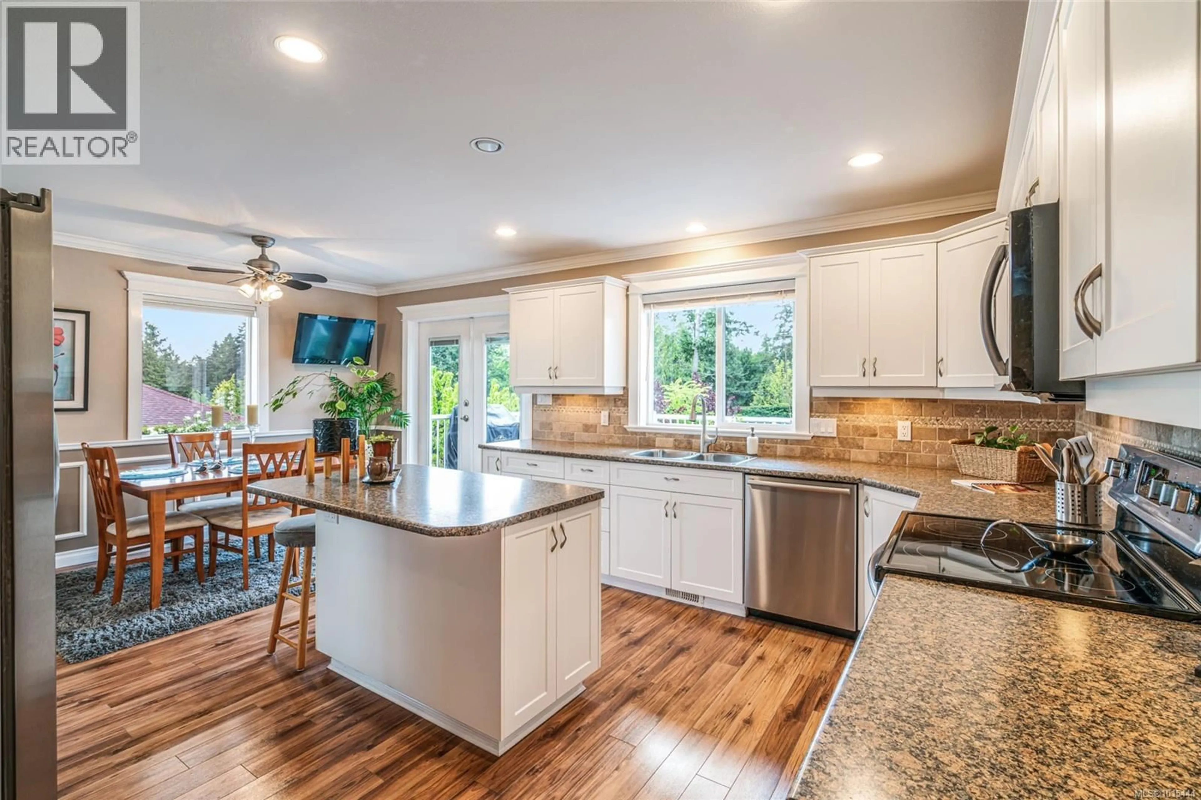Open concept kitchen, ceramic/tile floor for 1623 STONE LAKE DRIVE, Nanoose Bay British Columbia V9P9L1