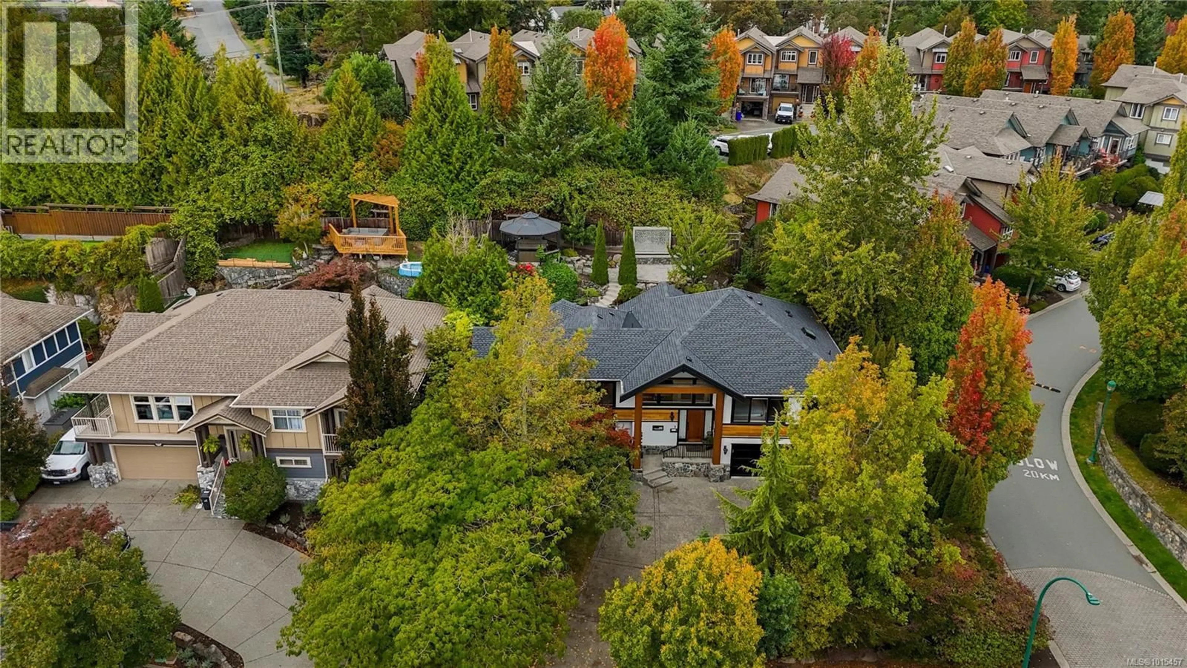 A pic from outside/outdoor area/front of a property/back of a property/a pic from drone, unknown for 488 ROYAL BAY DRIVE, Colwood British Columbia V9C4L2