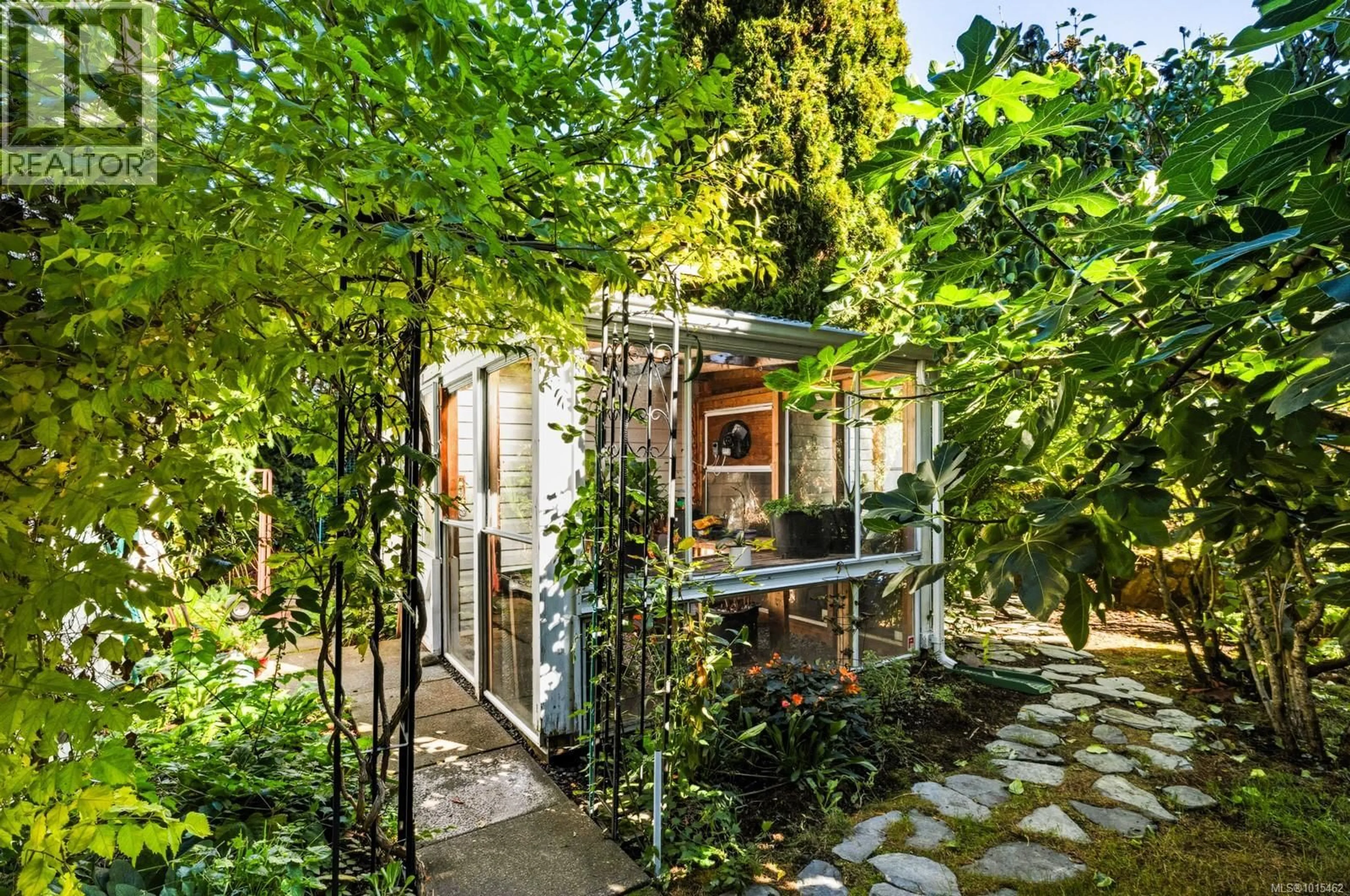 Patio, street for 12 - 1927 TZOUHALEM ROAD, Duncan British Columbia V9L5K5