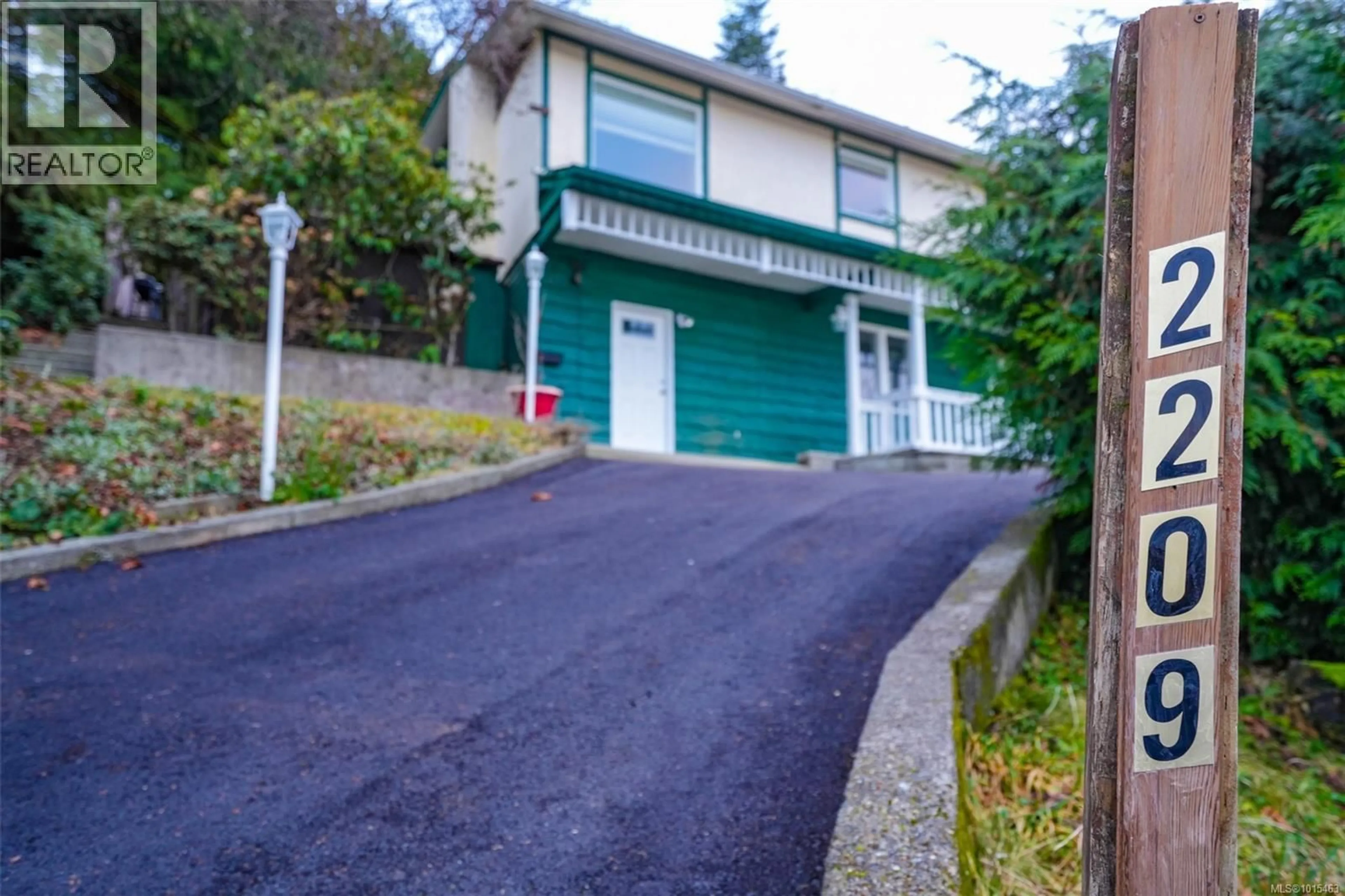 A pic from outside/outdoor area/front of a property/back of a property/a pic from drone, street for 2209 MALLORY DRIVE, Port Alberni British Columbia V9Y1A2