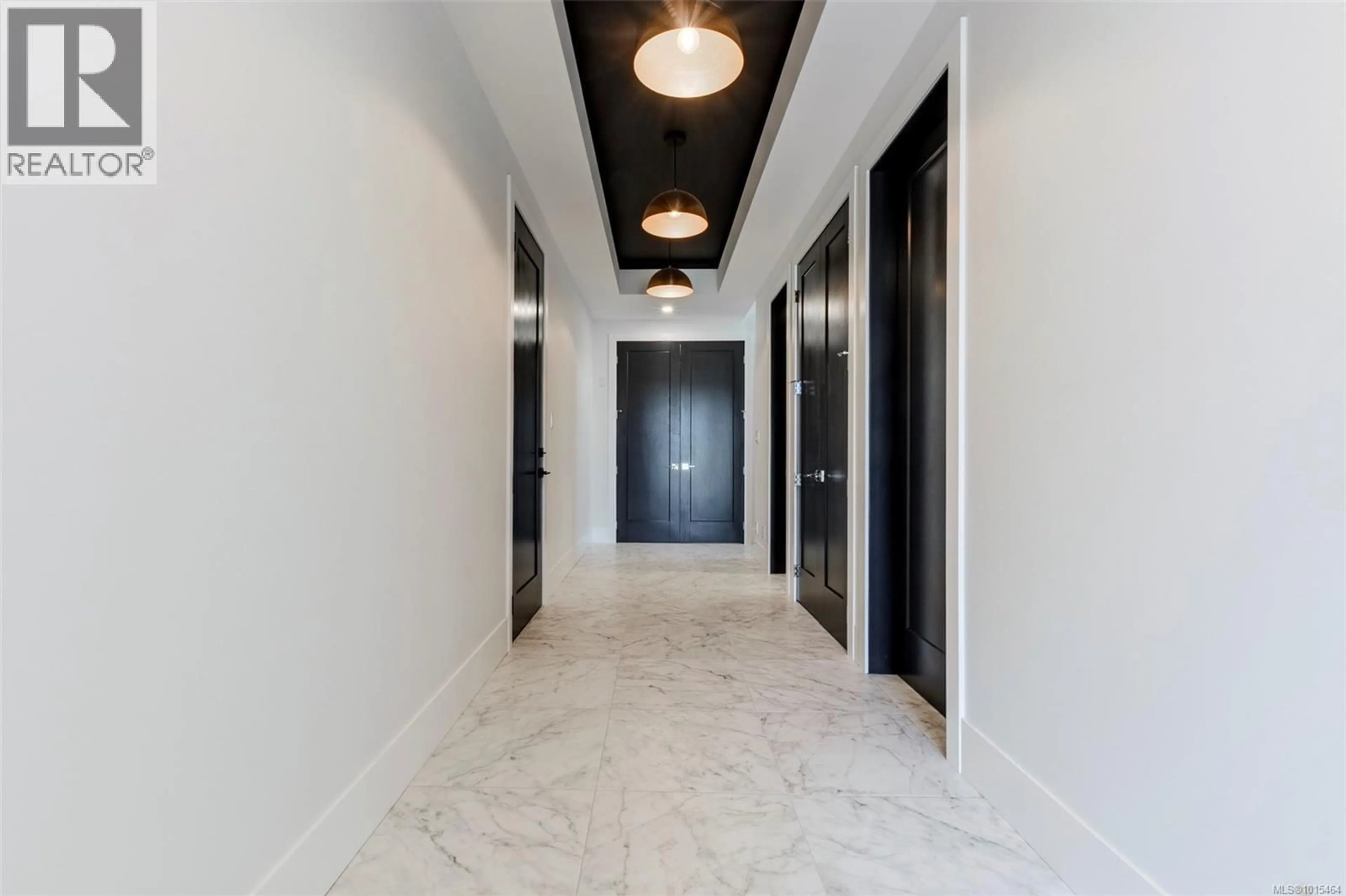 Indoor foyer for 1272 KINGSVIEW ROAD, Duncan British Columbia V9L0B3