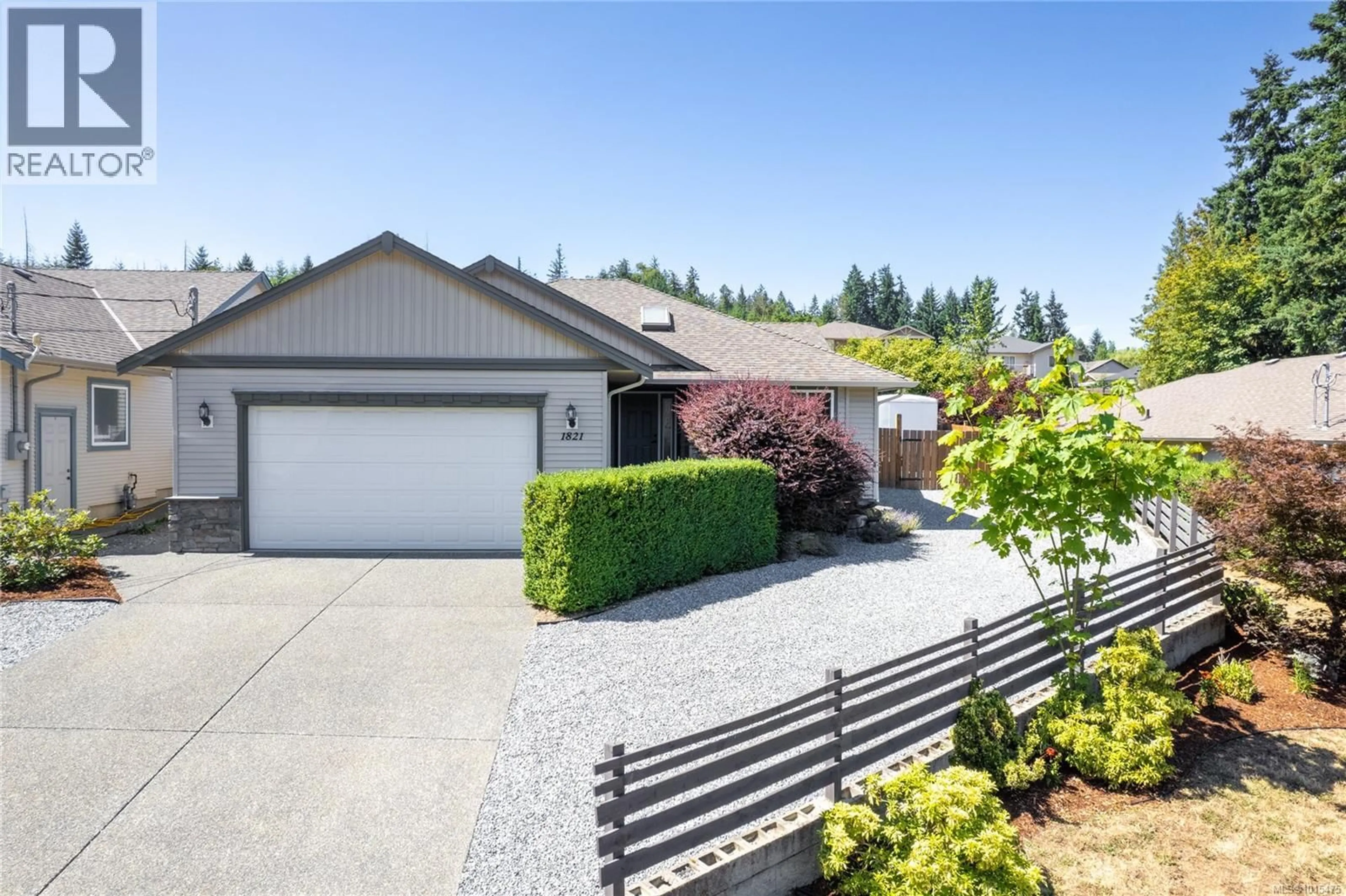 Home with vinyl exterior material, street for 1821 EXTENSION ROAD, Nanaimo British Columbia V9X1C9