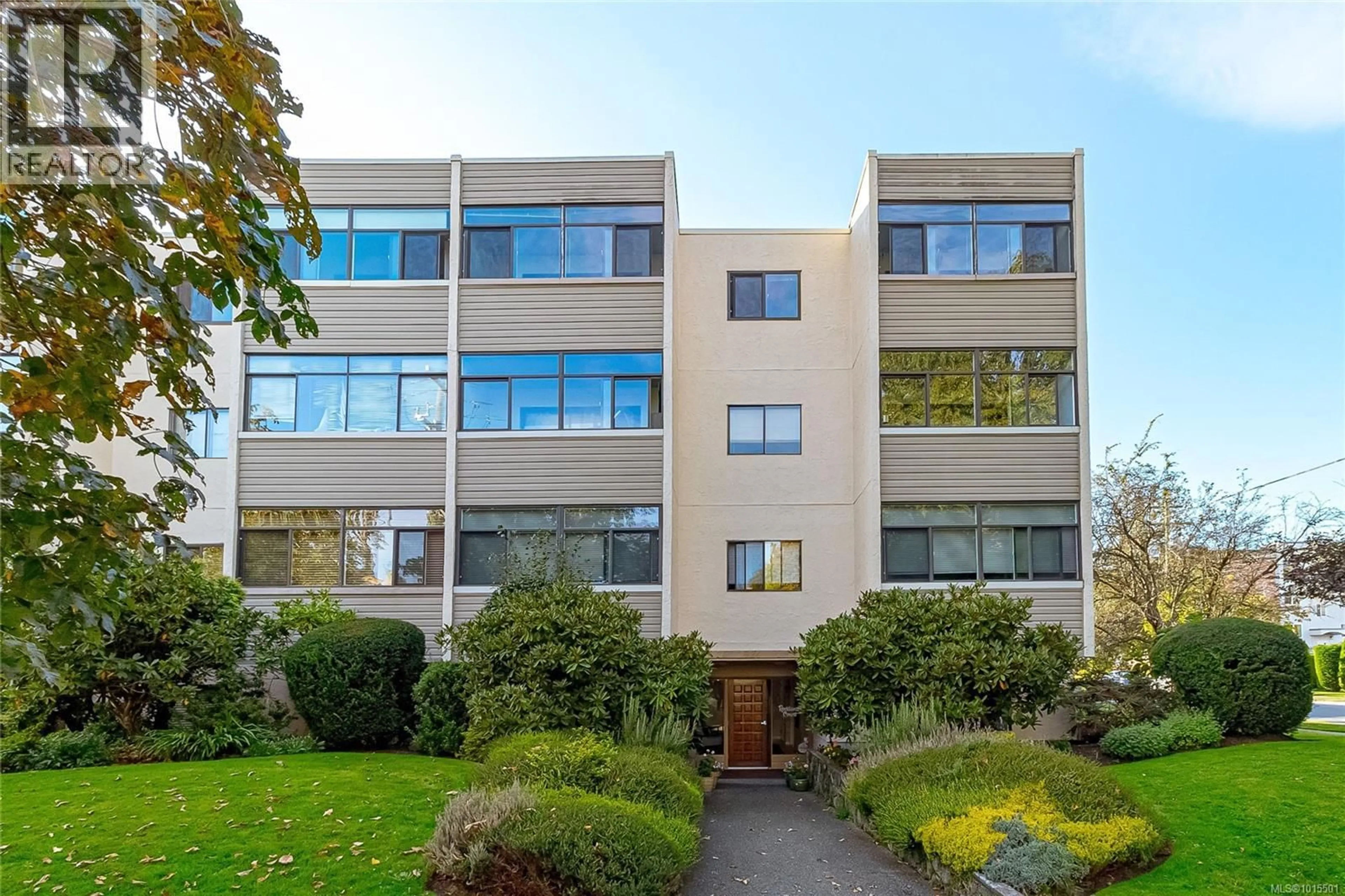 Unknown for 401 - 924 COOK STREET, Victoria British Columbia V8Z3Z3
