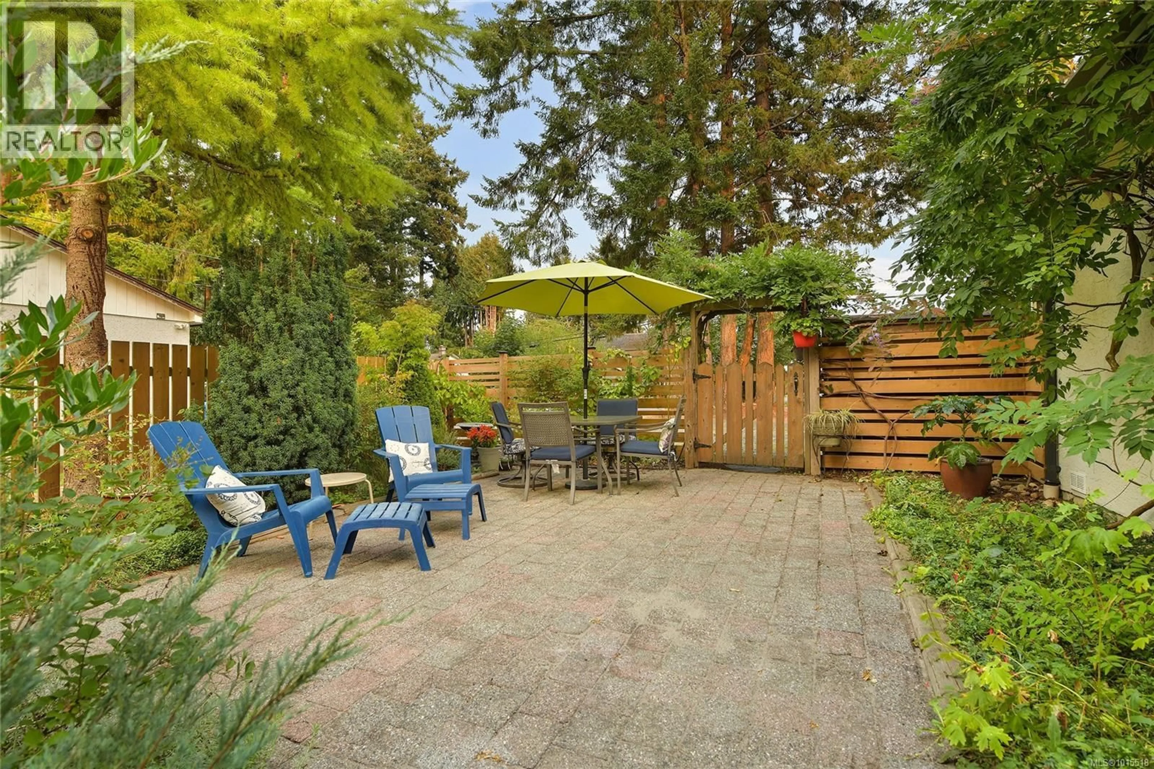 Patio, street for 2870 GLEN LAKE ROAD, Langford British Columbia V9B4A7