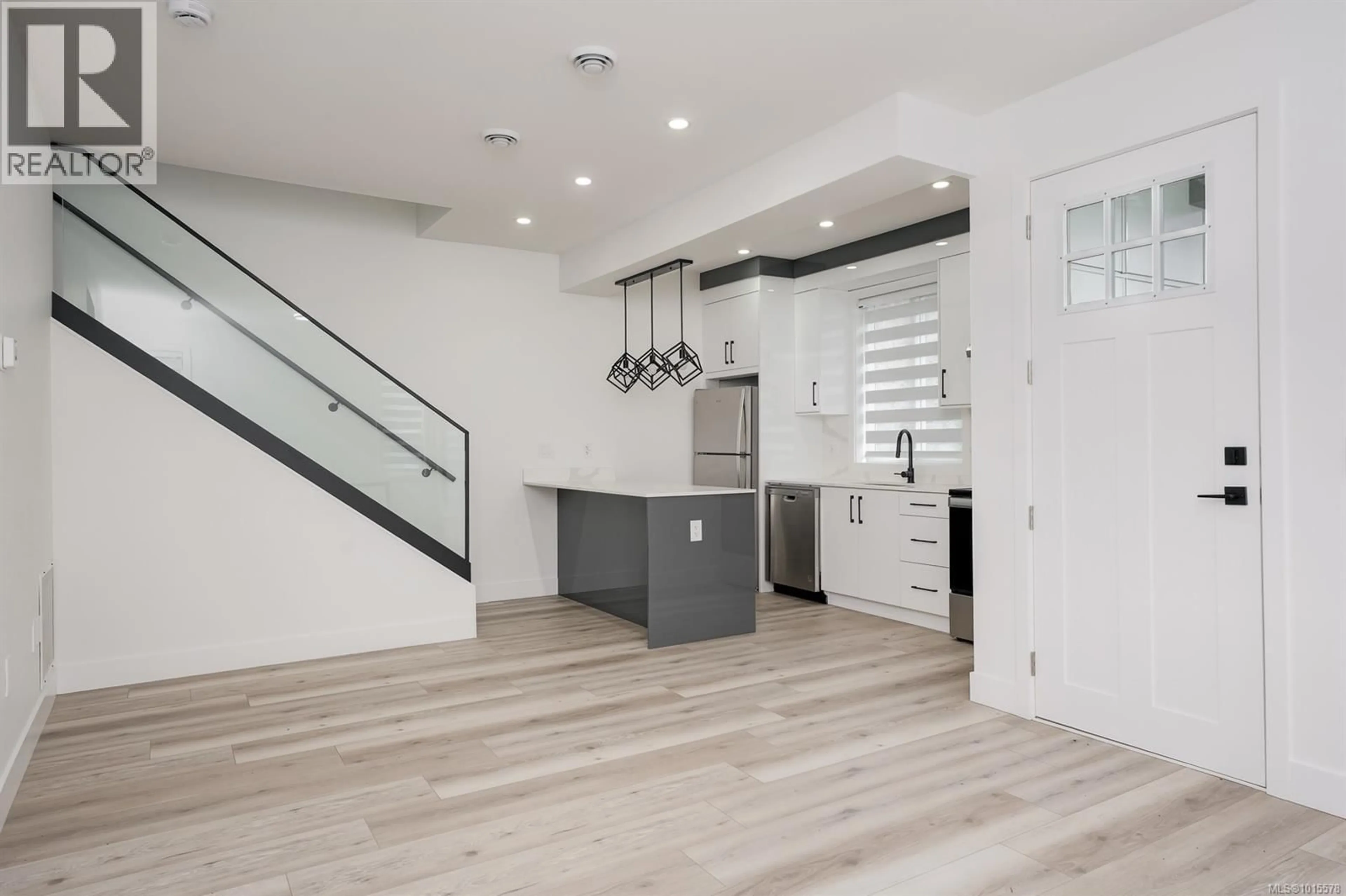 Open concept kitchen, unknown for 6 - 1171 STELLY'S CROSS ROAD, Central Saanich British Columbia V8M1H4