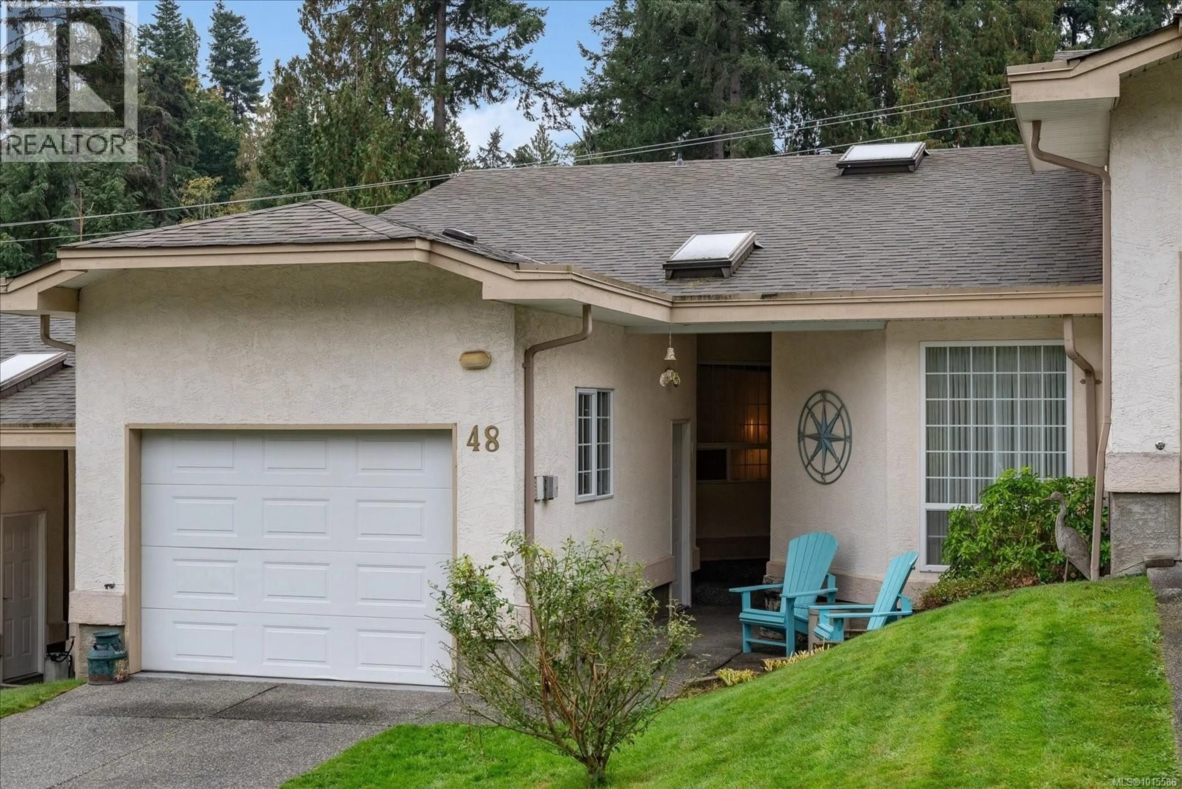 Home with vinyl exterior material, street for 48 - 2979 RIVER ROAD, Chemainus British Columbia V0R1K3