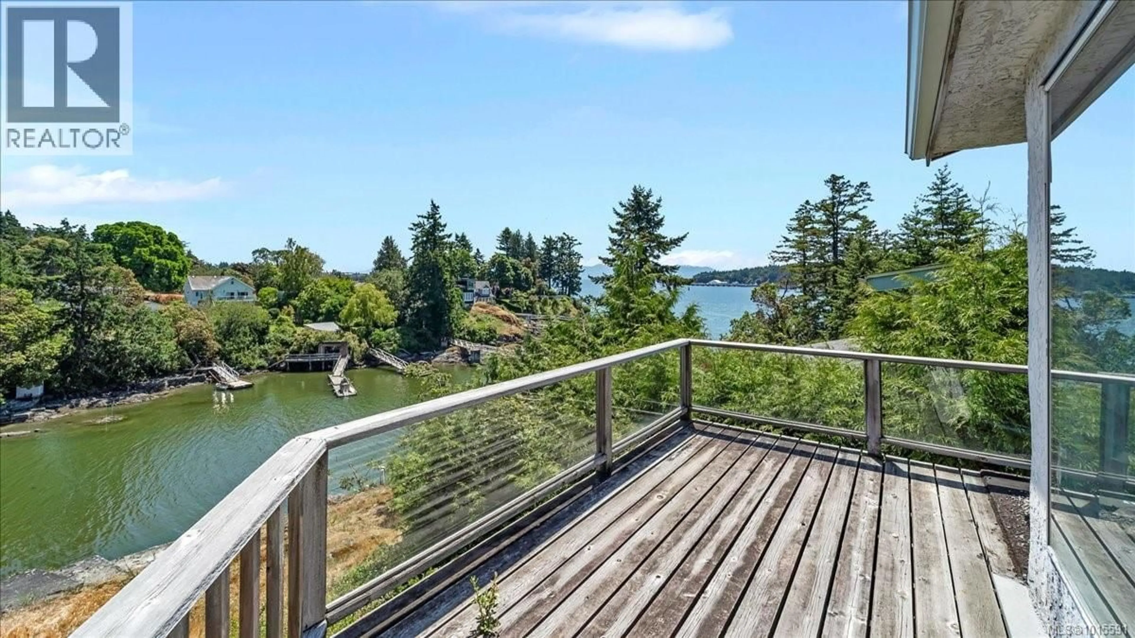 Patio, water/lake/river/ocean view for 304 BESSBOROUGH AVENUE, View Royal British Columbia V9B1T7
