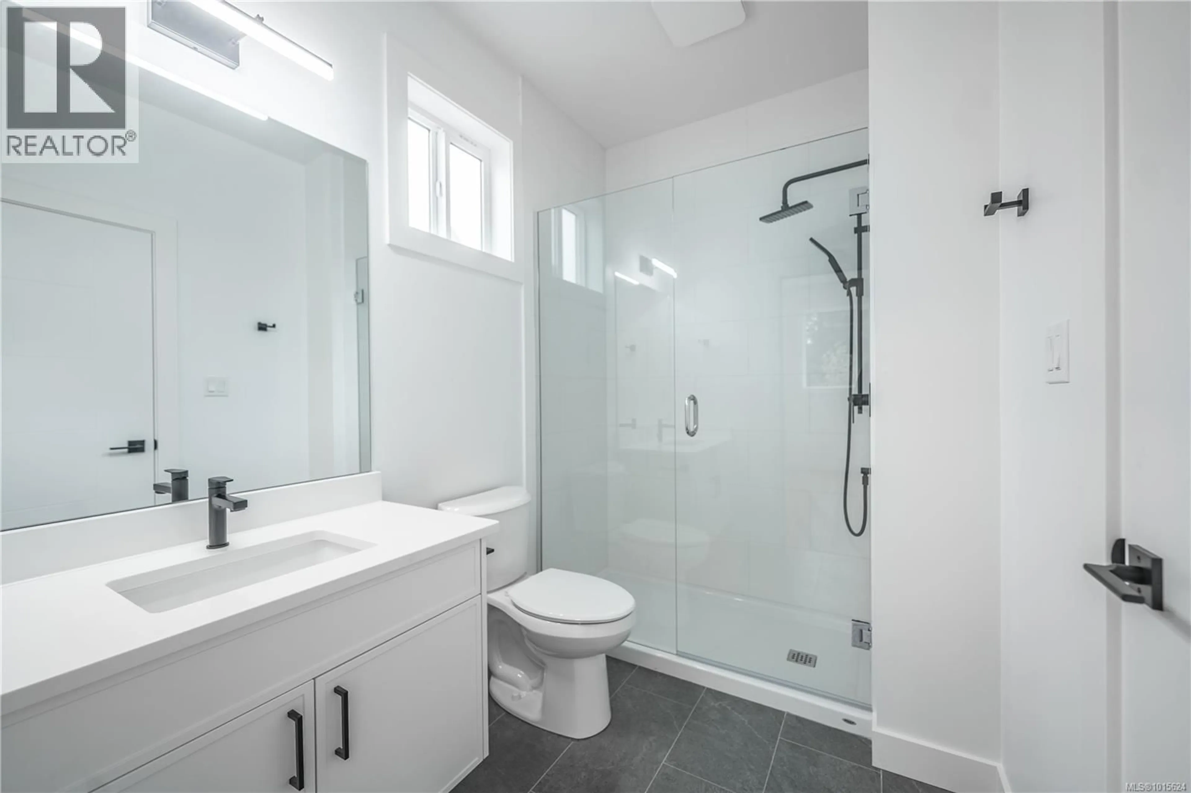 Standard bathroom, ceramic/tile floor for 110 PLANTE CRESCENT, Lake Cowichan British Columbia V0R2G0