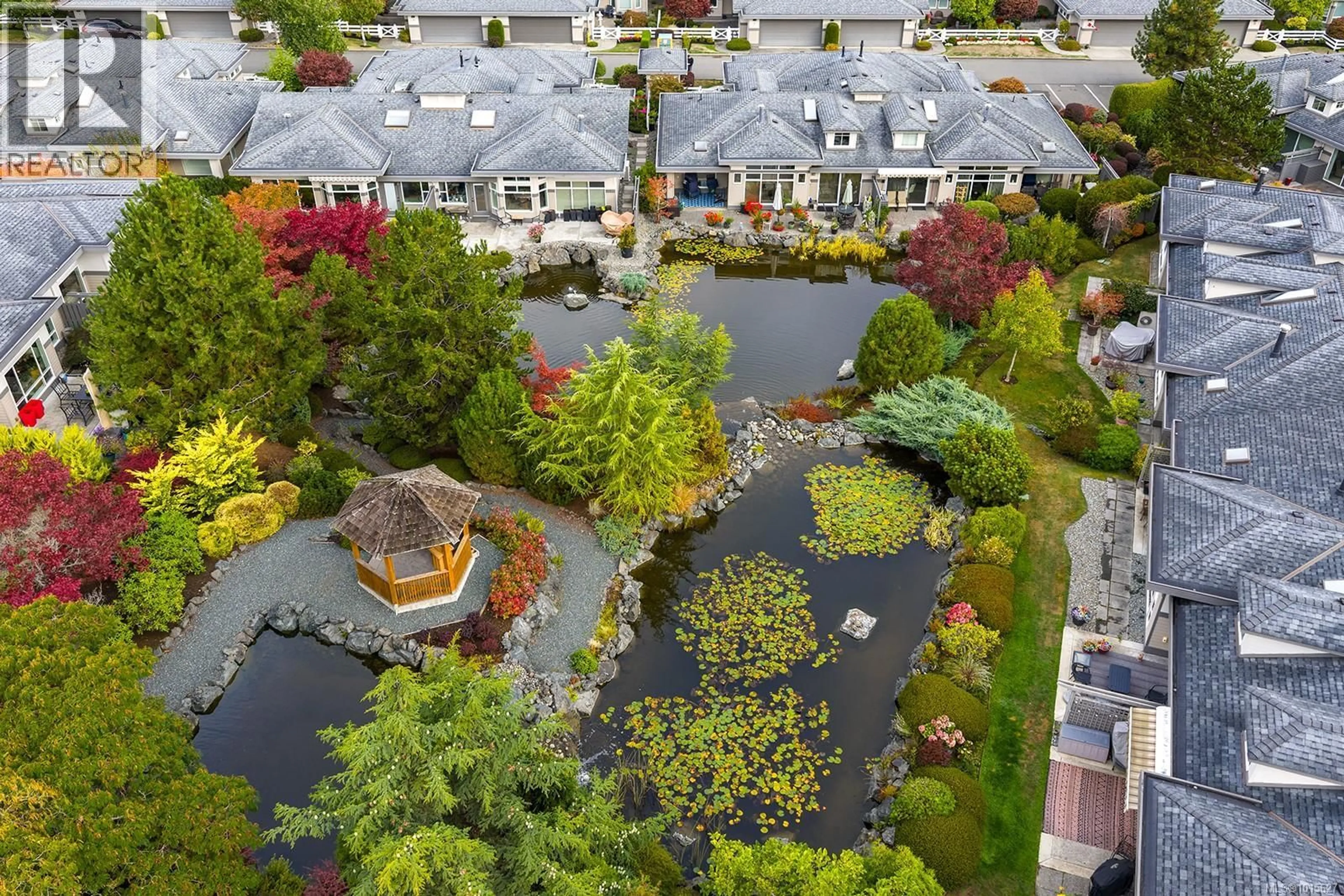 A pic from outside/outdoor area/front of a property/back of a property/a pic from drone, water/lake/river/ocean view for 15 - 500 CORFIELD STREET, Parksville British Columbia V9P0A8