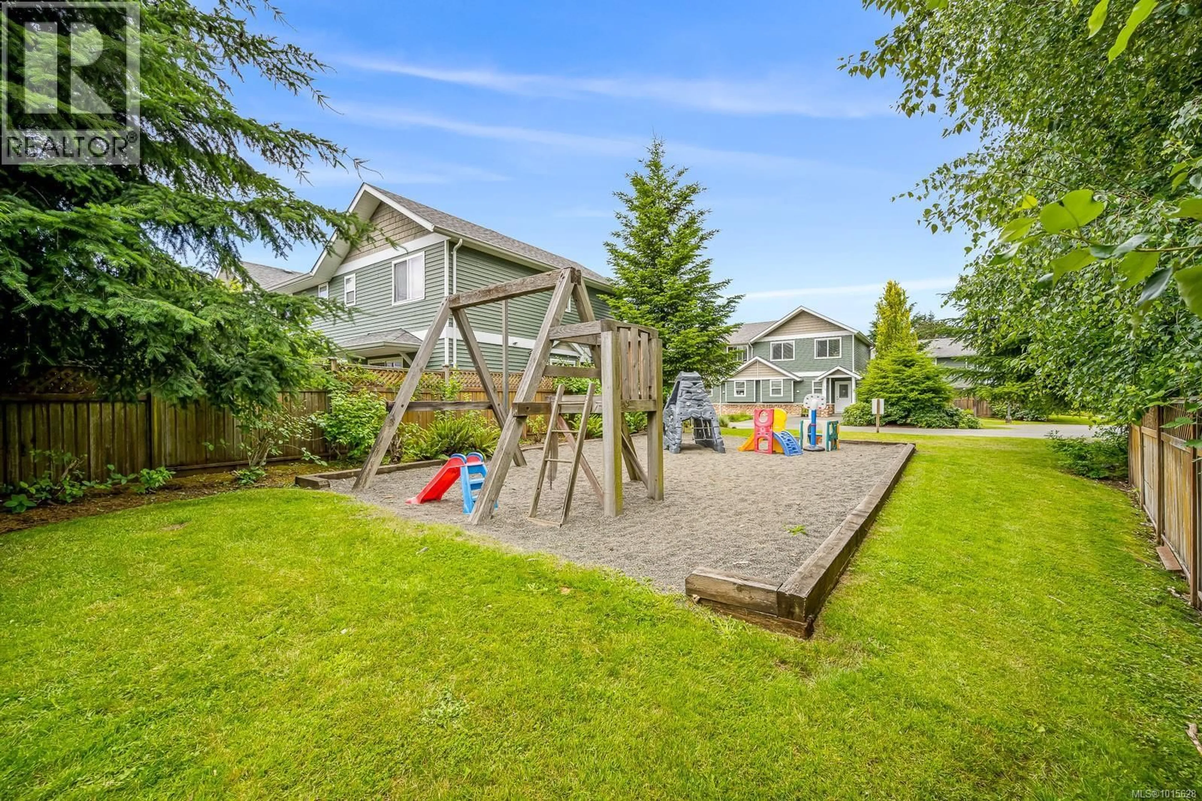 Unknown for 104 - 170 CENTENNIAL DRIVE, Courtenay British Columbia V9N9V7