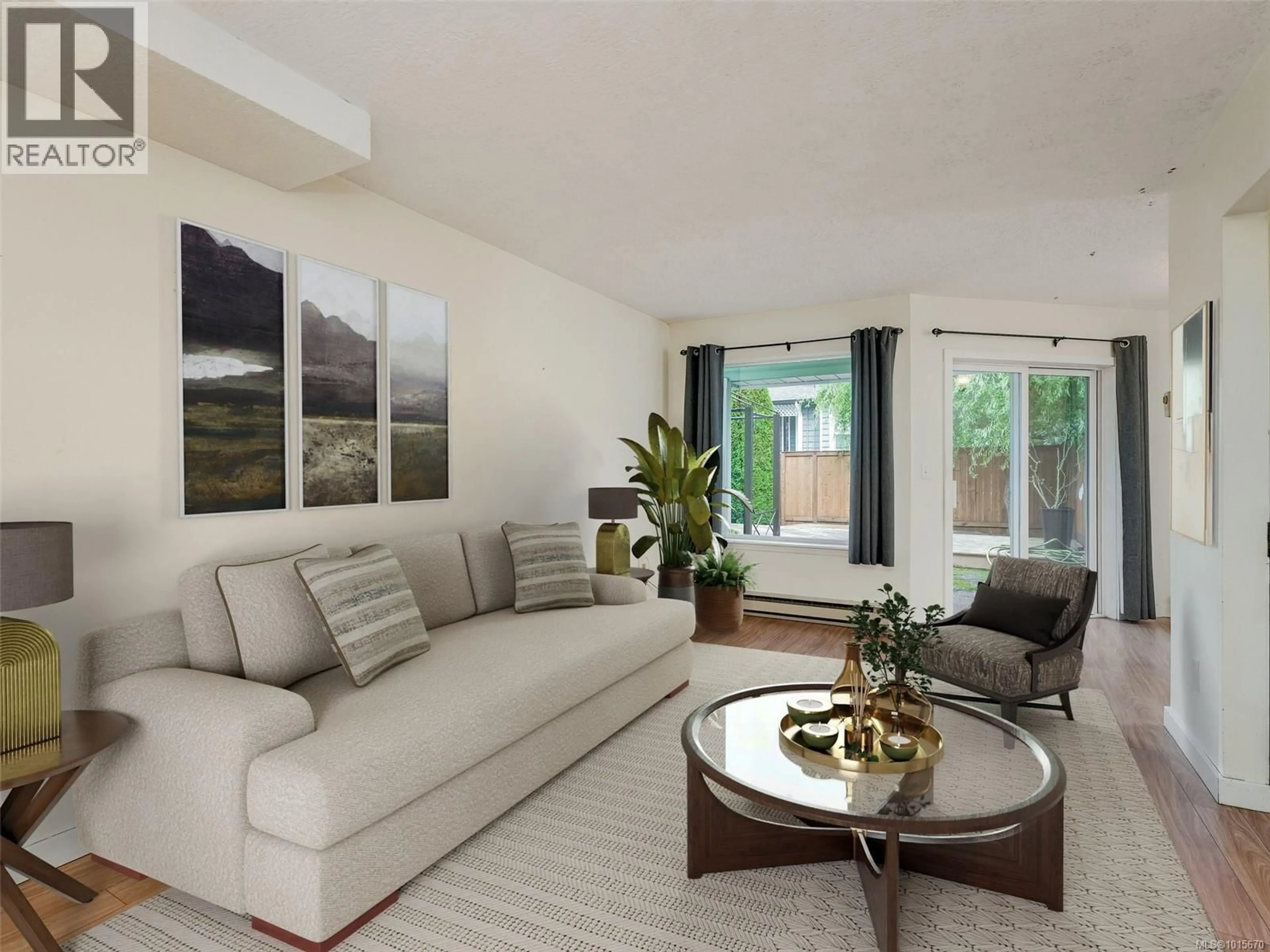 Living room with furniture, unknown for 6 - 1441 HILLSIDE AVENUE, Victoria British Columbia V8T2B9