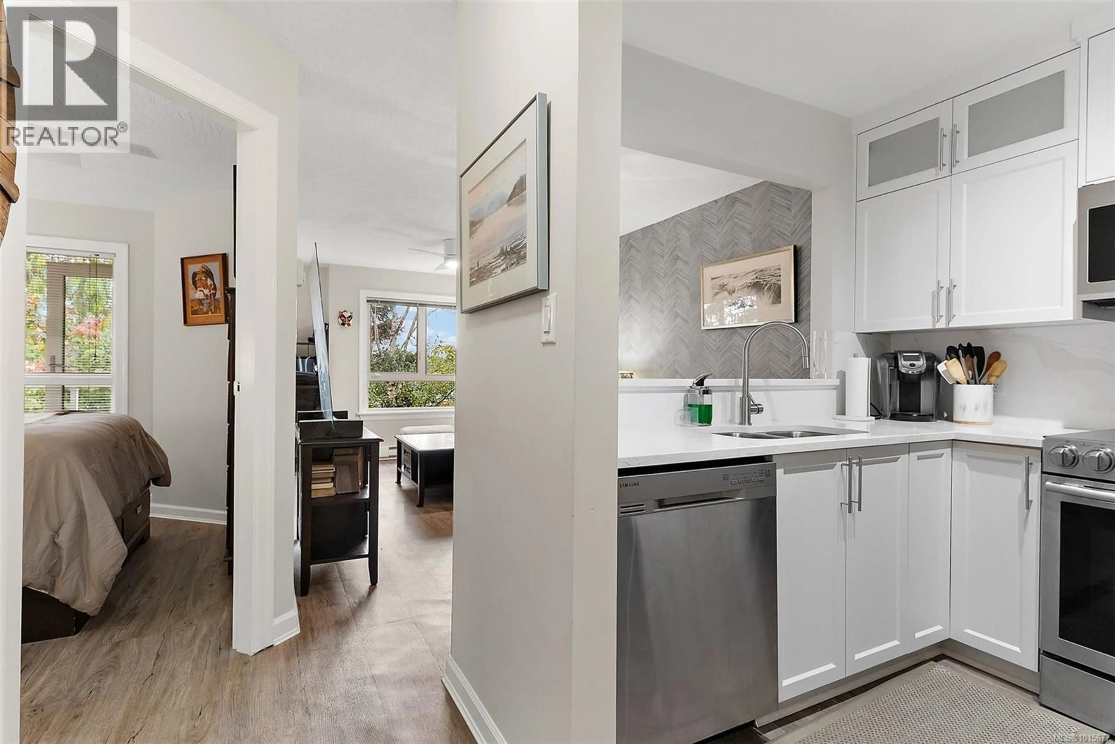 Open concept kitchen, unknown for 325 - 2245 JAMES WHITE BOULEVARD, Sidney British Columbia V8L1Z5