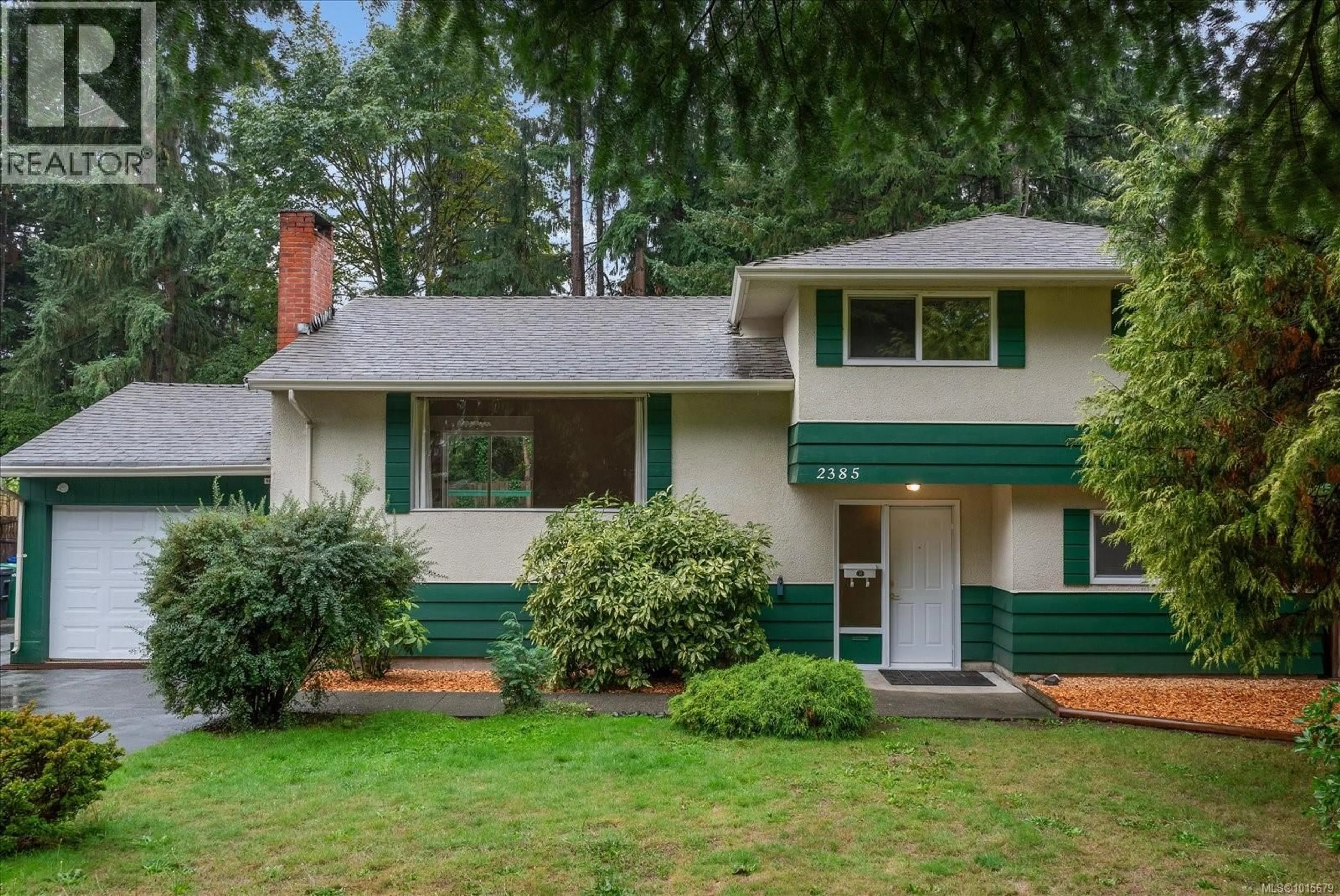 Home with vinyl exterior material, street for 2385 MARLBOROUGH DRIVE, Nanaimo British Columbia V9S3J3