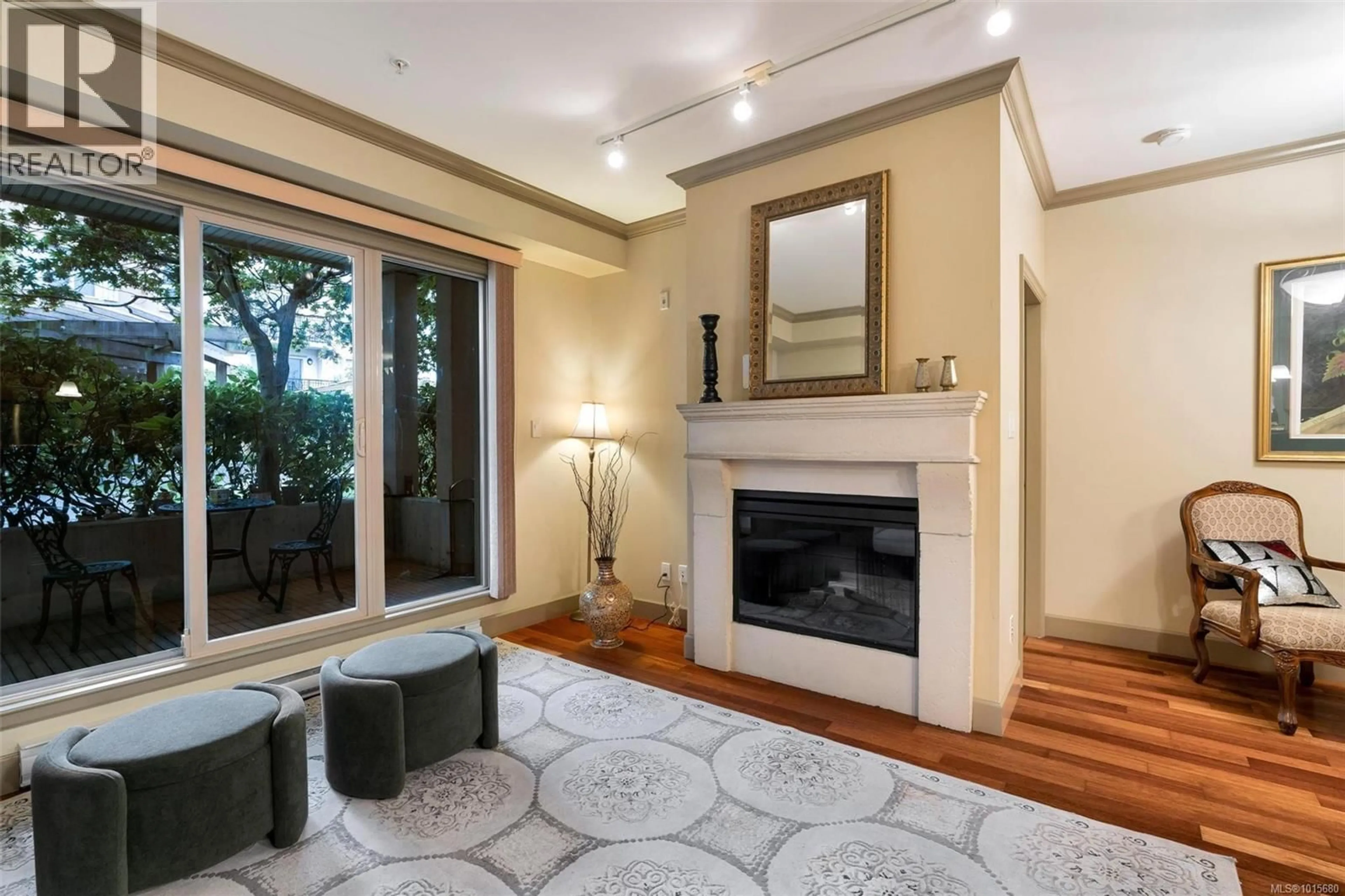 Living room with furniture, unknown for 210 - 1620 MCKENZIE AVENUE, Saanich British Columbia V8N0A1