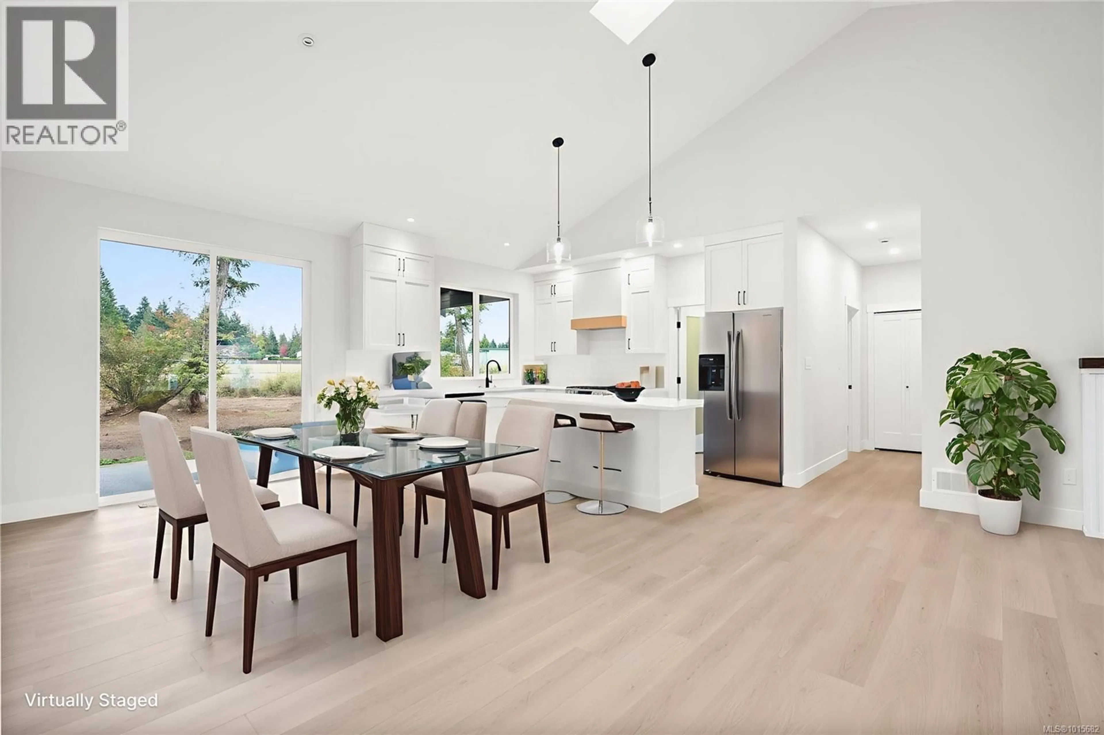 Open concept kitchen, unknown for 1944 WOOBANK ROAD, Nanaimo British Columbia V9X1H4