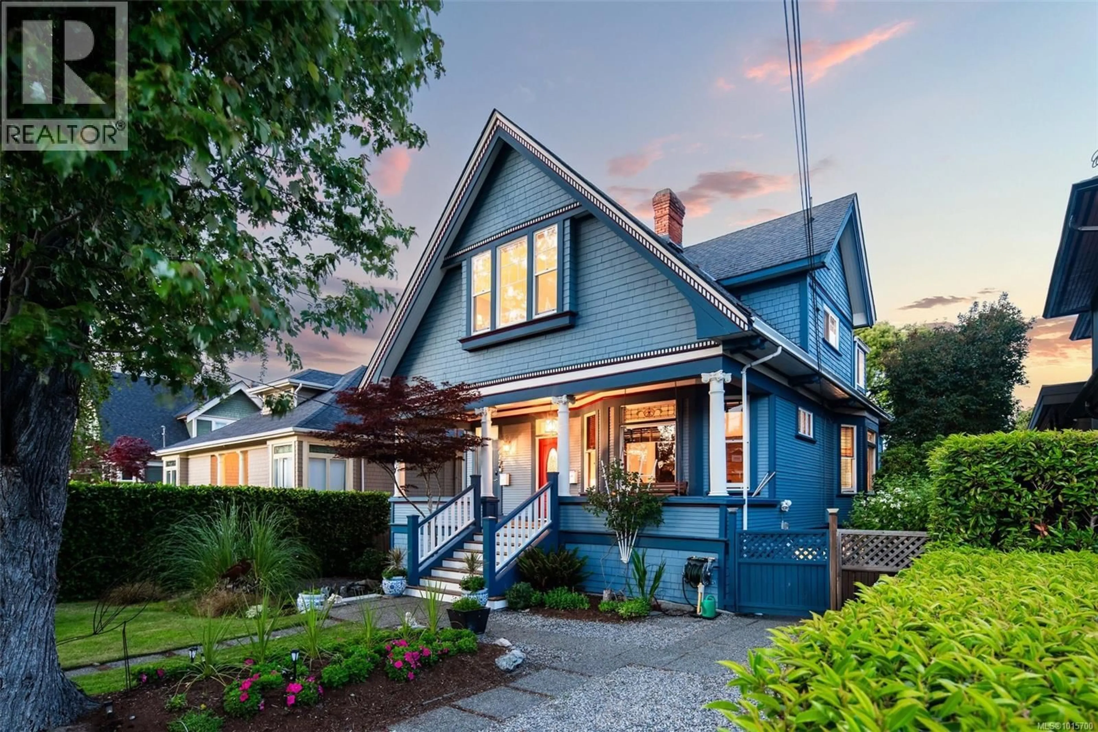 Home with brick exterior material, street for 615 HARBINGER AVENUE, Victoria British Columbia V8V4H9