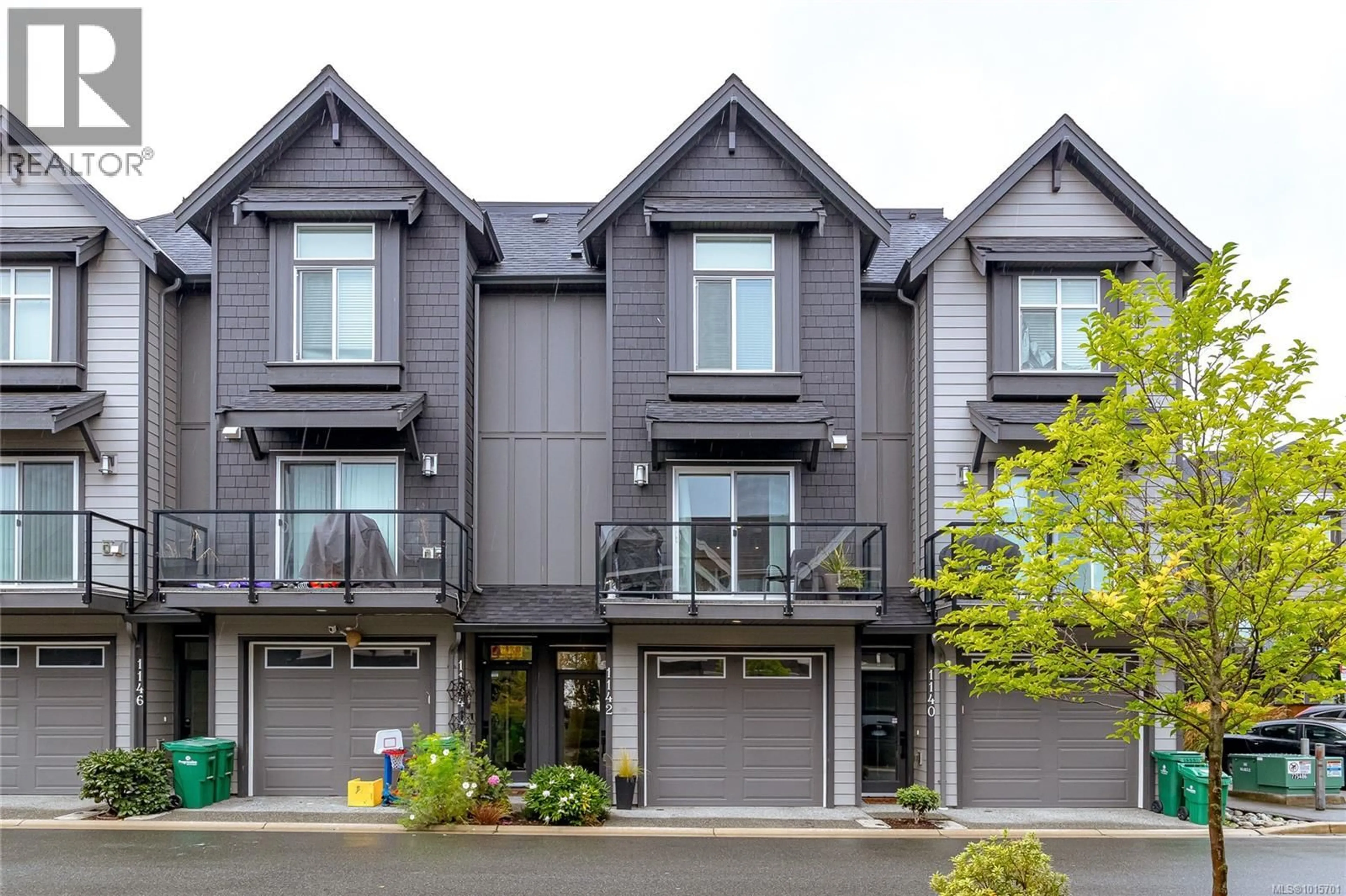 Home with vinyl exterior material, street for 1142 MOONSTONE LOOP, Langford British Columbia V9B0Y6