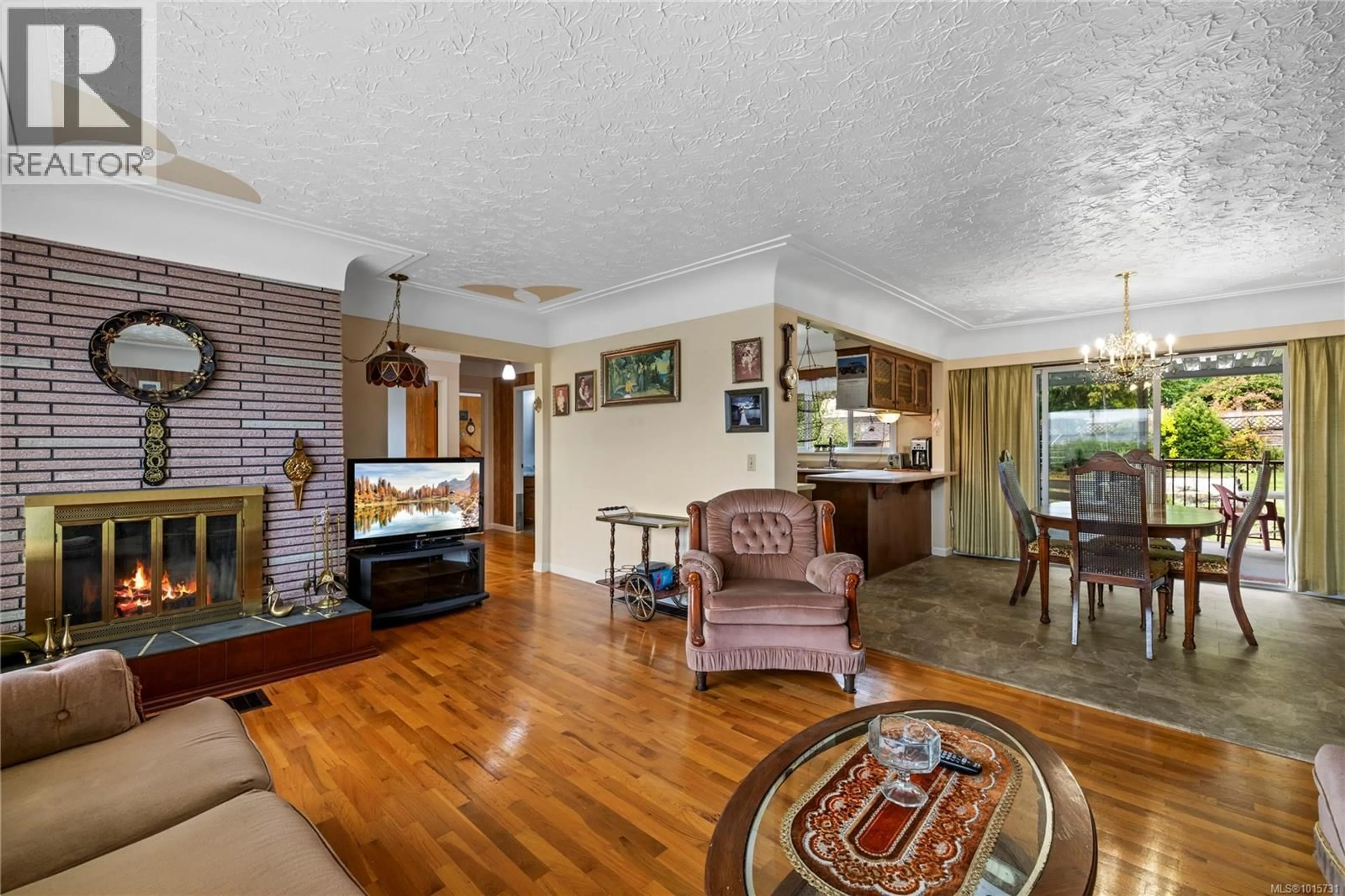 Living room with furniture, unknown for 2715 14TH AVENUE, Port Alberni British Columbia V9Y2X6