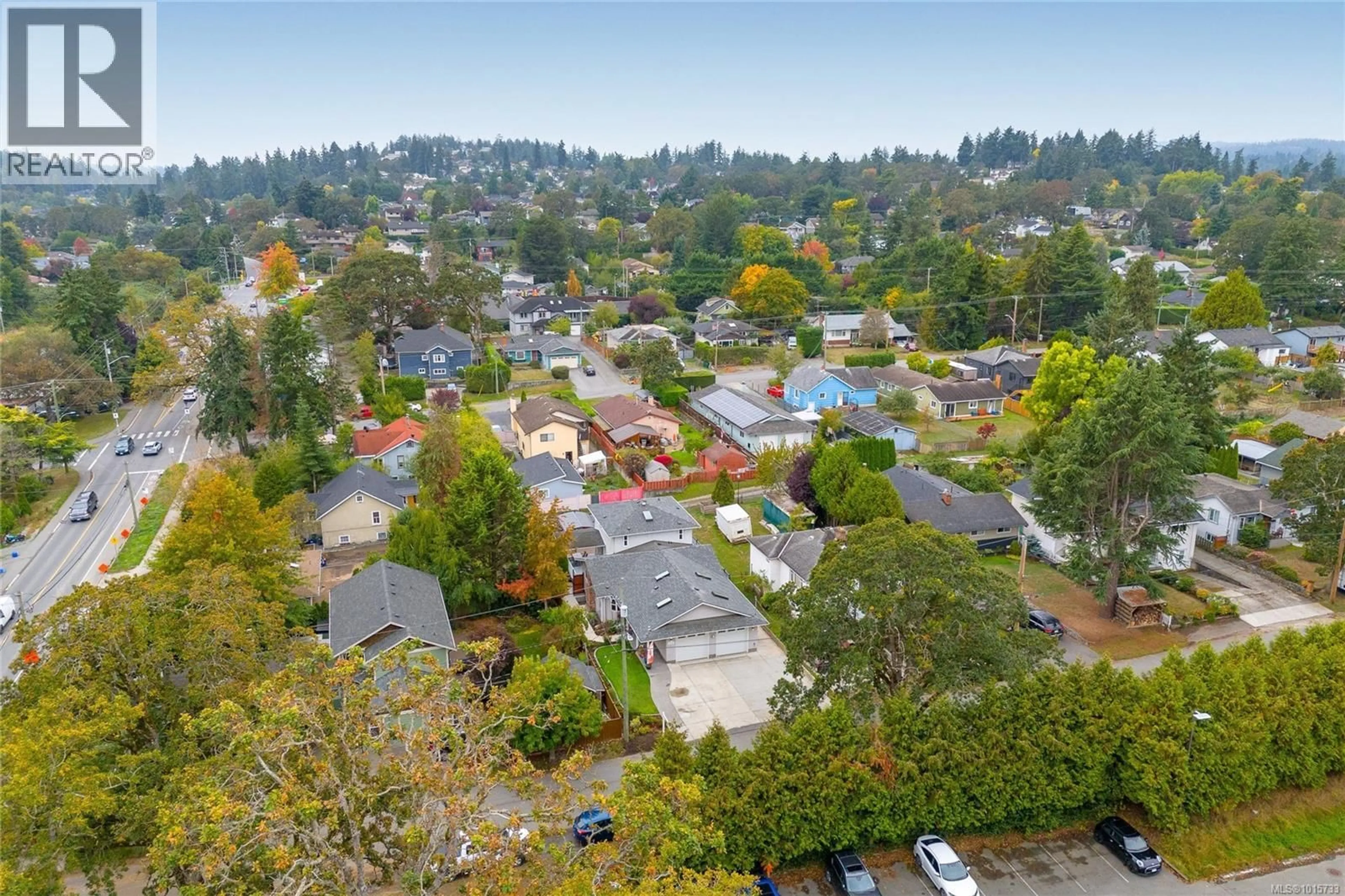 A pic from outside/outdoor area/front of a property/back of a property/a pic from drone, street for 1221 CHERRY ROAD, Saanich British Columbia V8Z2Y4