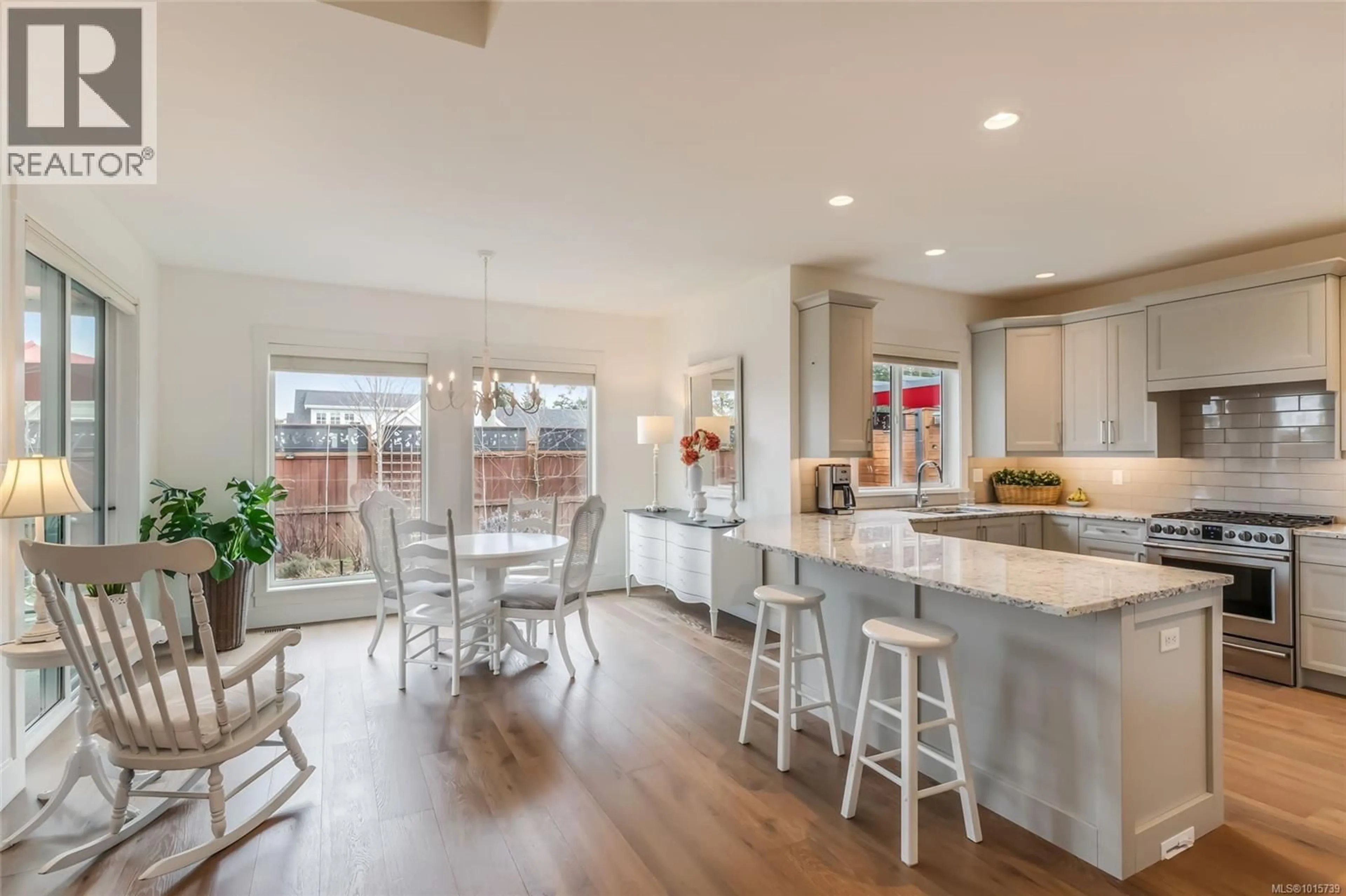 Open concept kitchen, unknown for 1000 BROOKFIELD CRESCENT, Parksville British Columbia V9P0E3