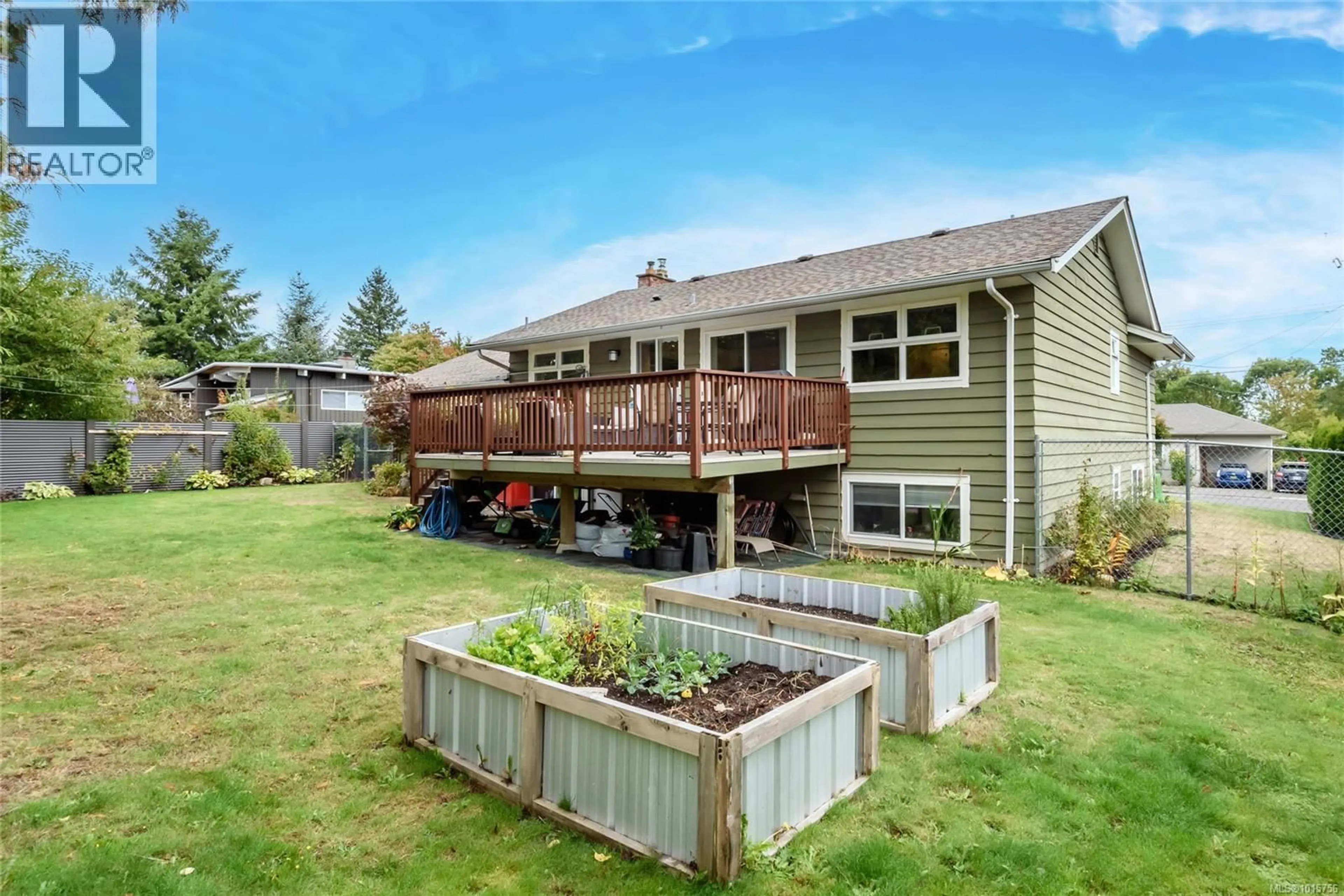 Home with vinyl exterior material, unknown for 1759 KILPATRICK AVENUE, Courtenay British Columbia V9N2Y7
