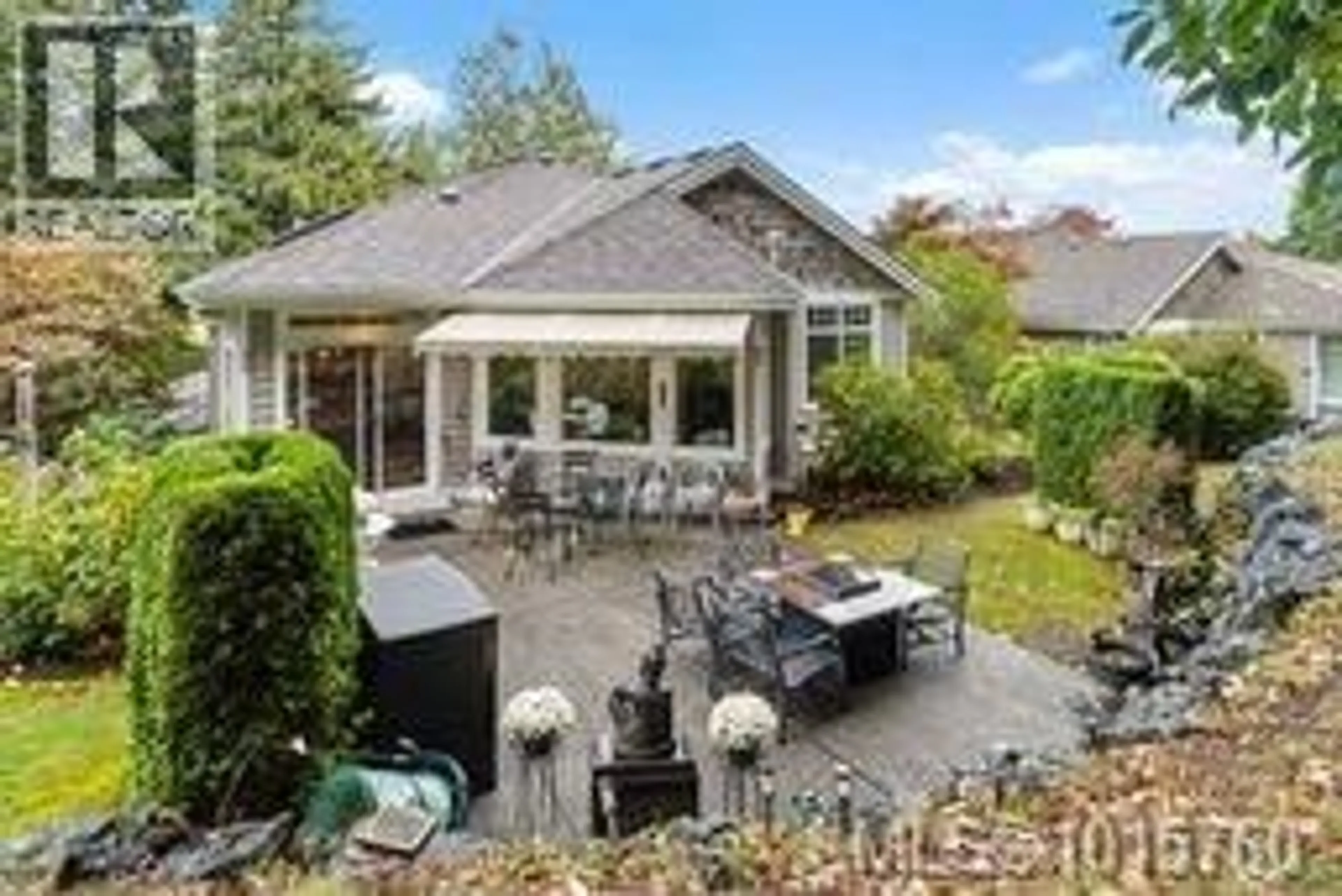 A pic from outside/outdoor area/front of a property/back of a property/a pic from drone, street for 1266 SATURNA DRIVE, Parksville British Columbia V9P2X6