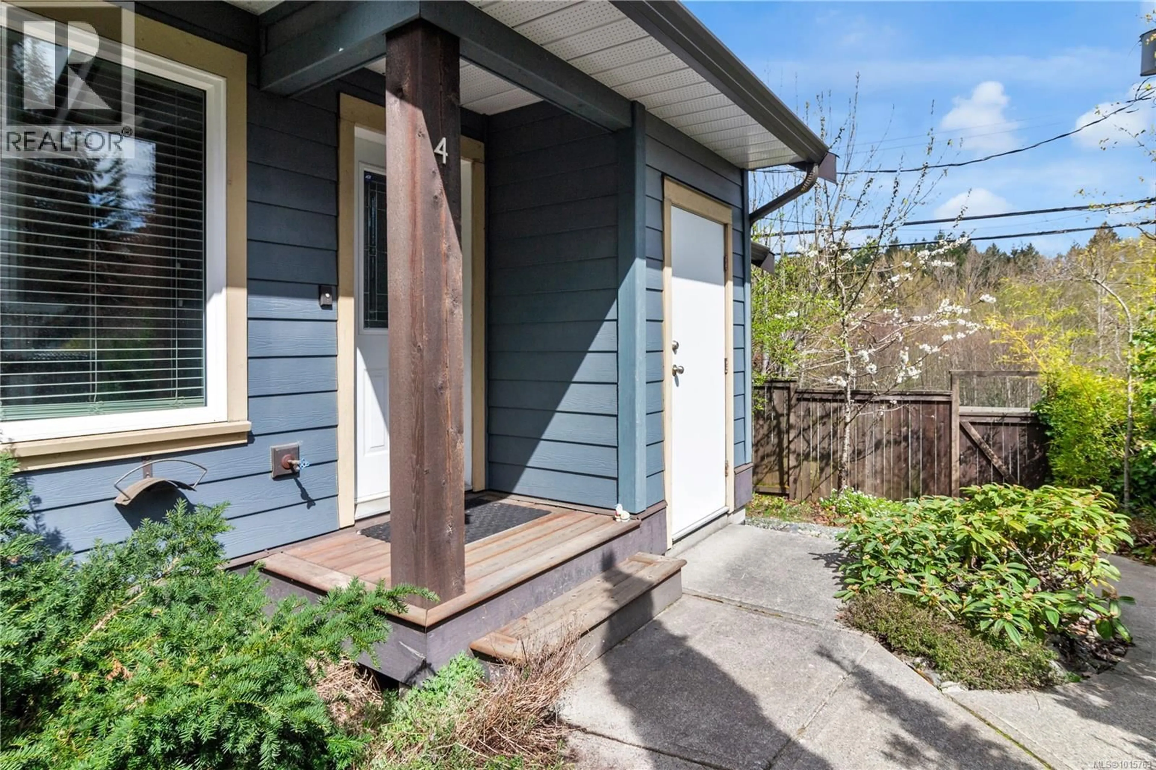Unknown for 4 - 1141 2ND AVENUE, Ladysmith British Columbia V9G1B8