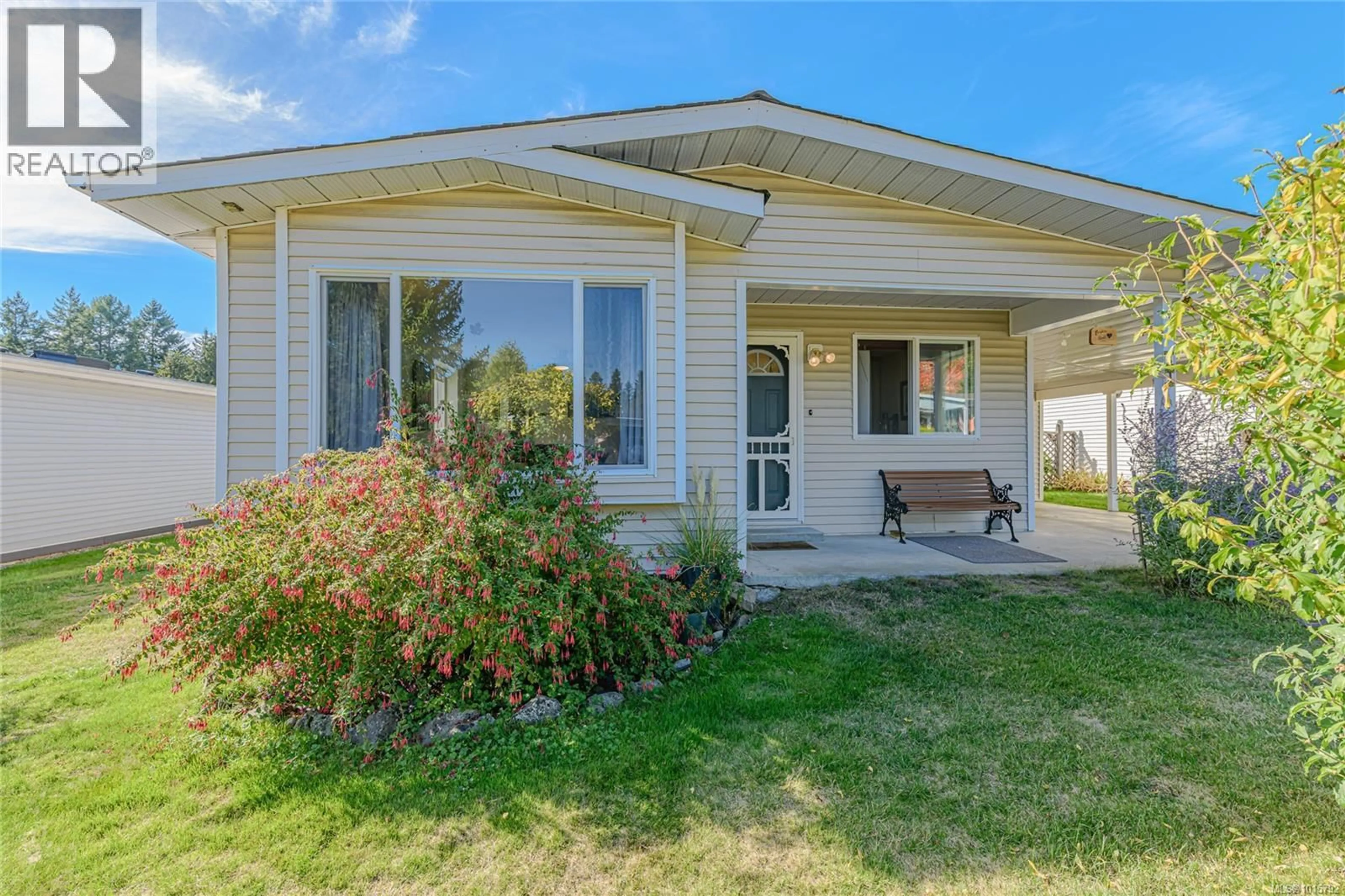 Home with vinyl exterior material, unknown for 2084 - 135 BRINKWORTHY ROAD, Salt Spring British Columbia V8K1S3