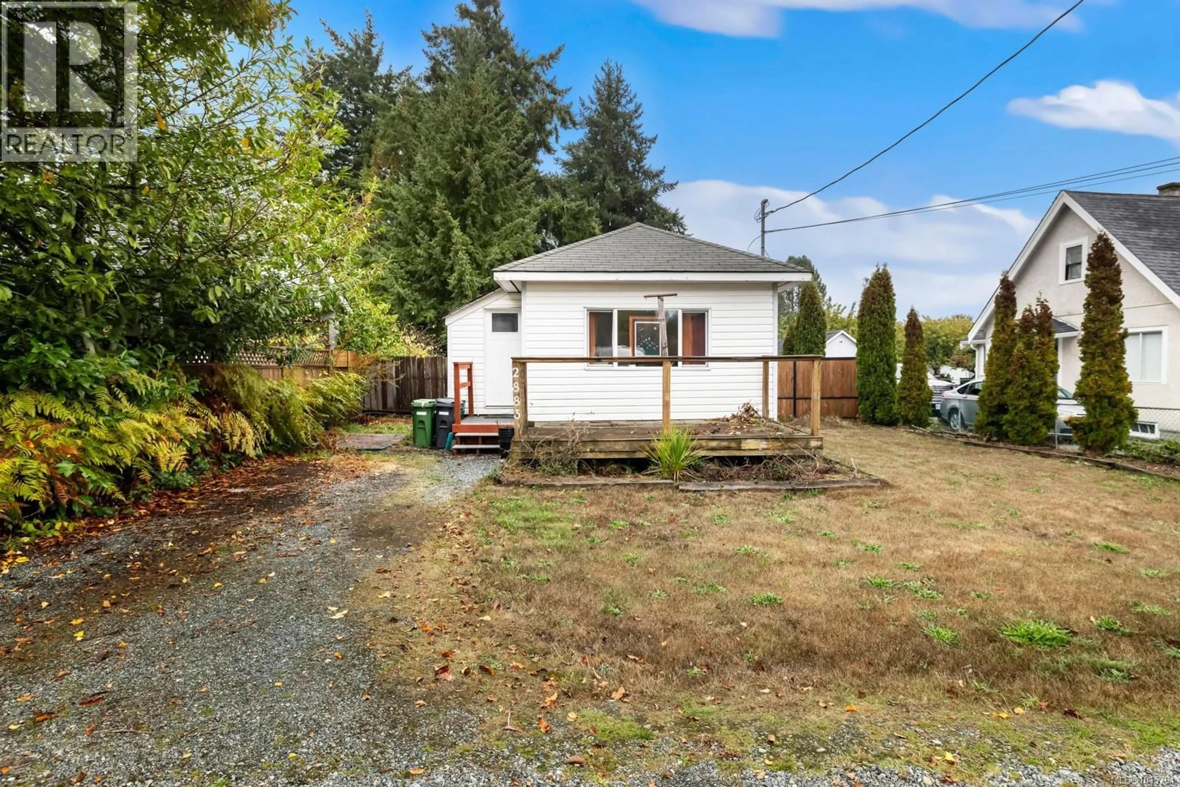 A pic from outside/outdoor area/front of a property/back of a property/a pic from drone, street for 2883 ROSE STREET, Chemainus British Columbia V0R1K0