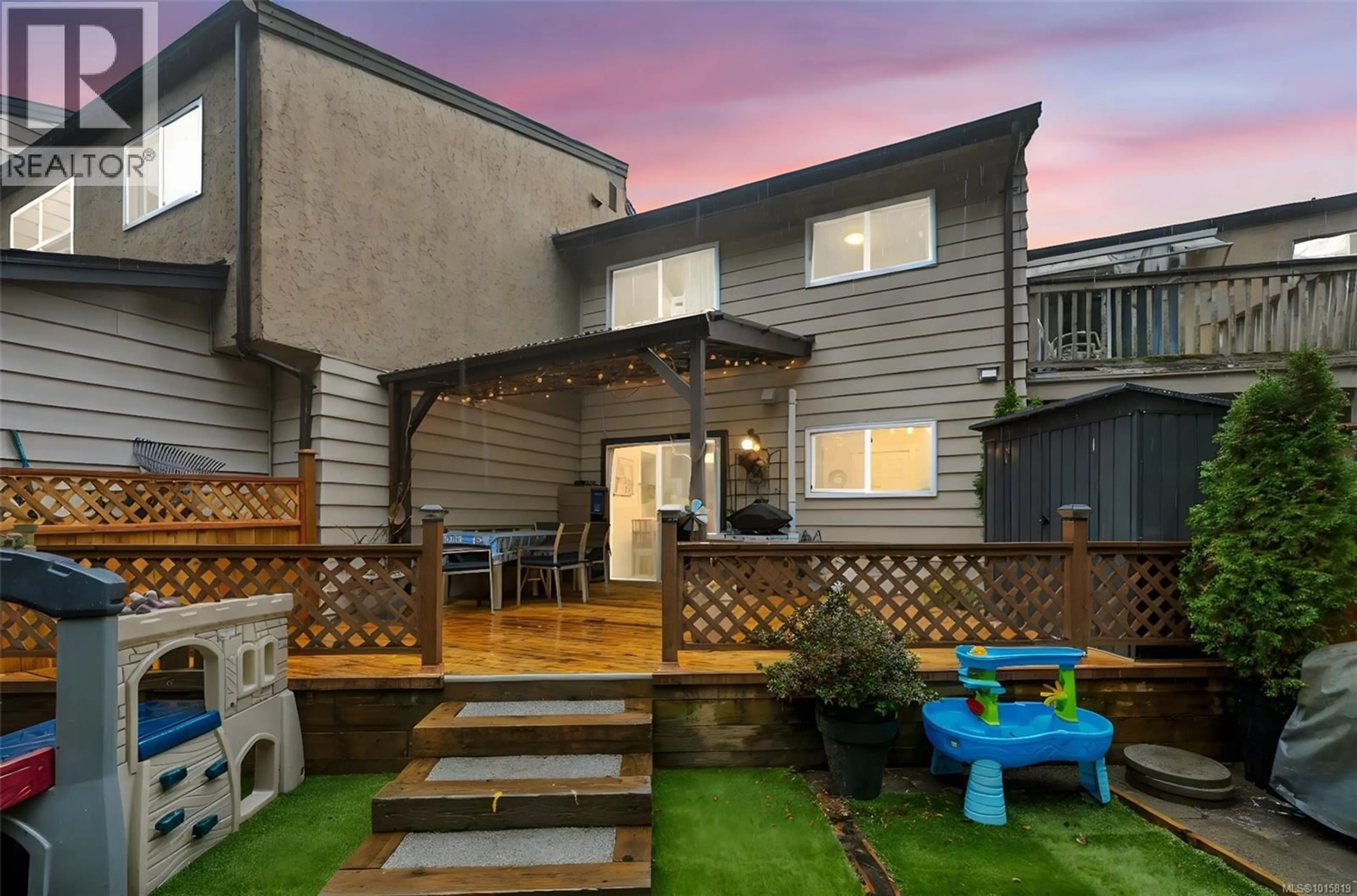 Patio, street for 113 - 2860 SOOKE LAKE ROAD, Langford British Columbia V9B4R3
