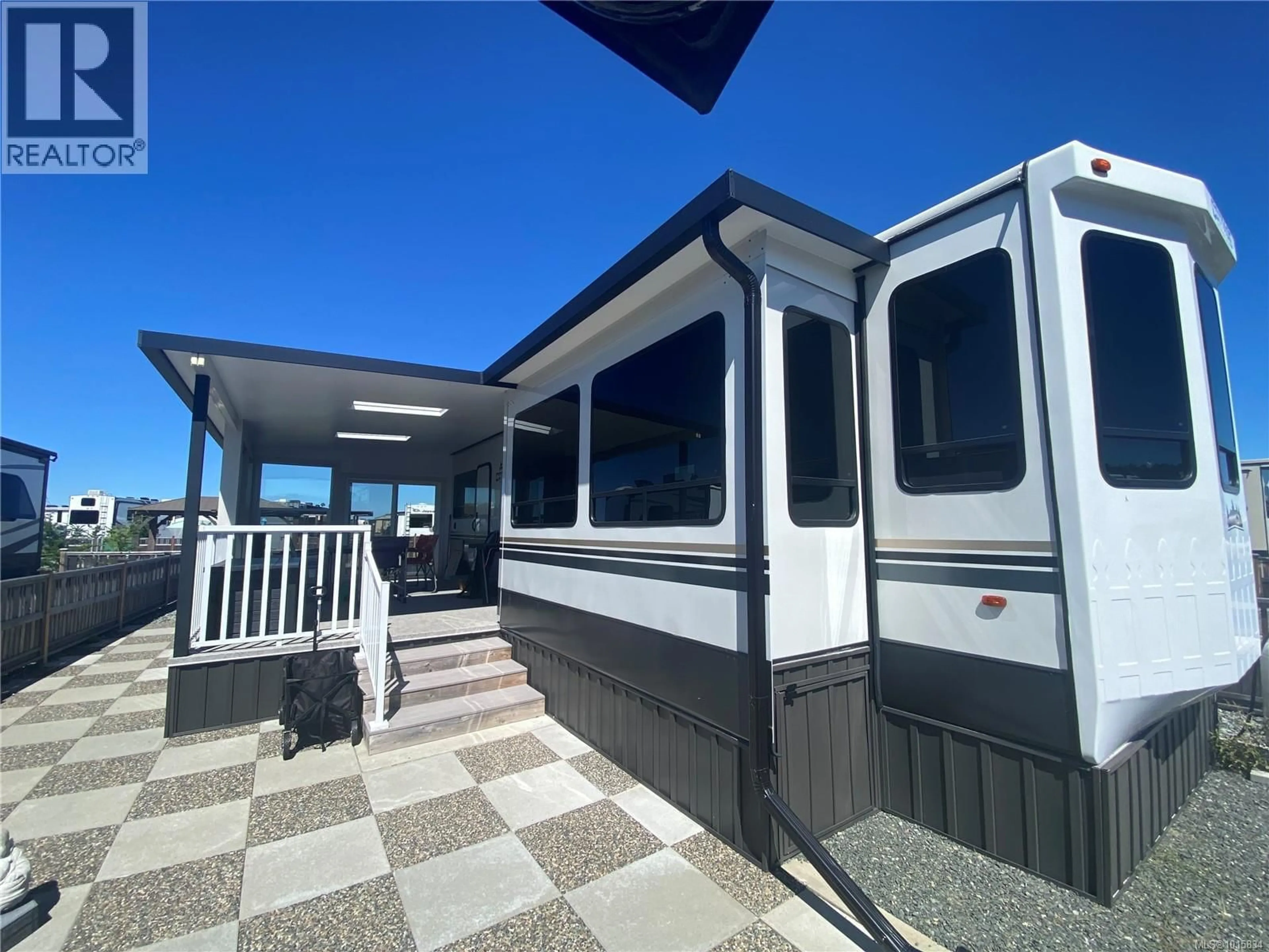 Home with vinyl exterior material, water/lake/river/ocean view for C284 - 200 CORFIELD STREET, Parksville British Columbia V9P2S5
