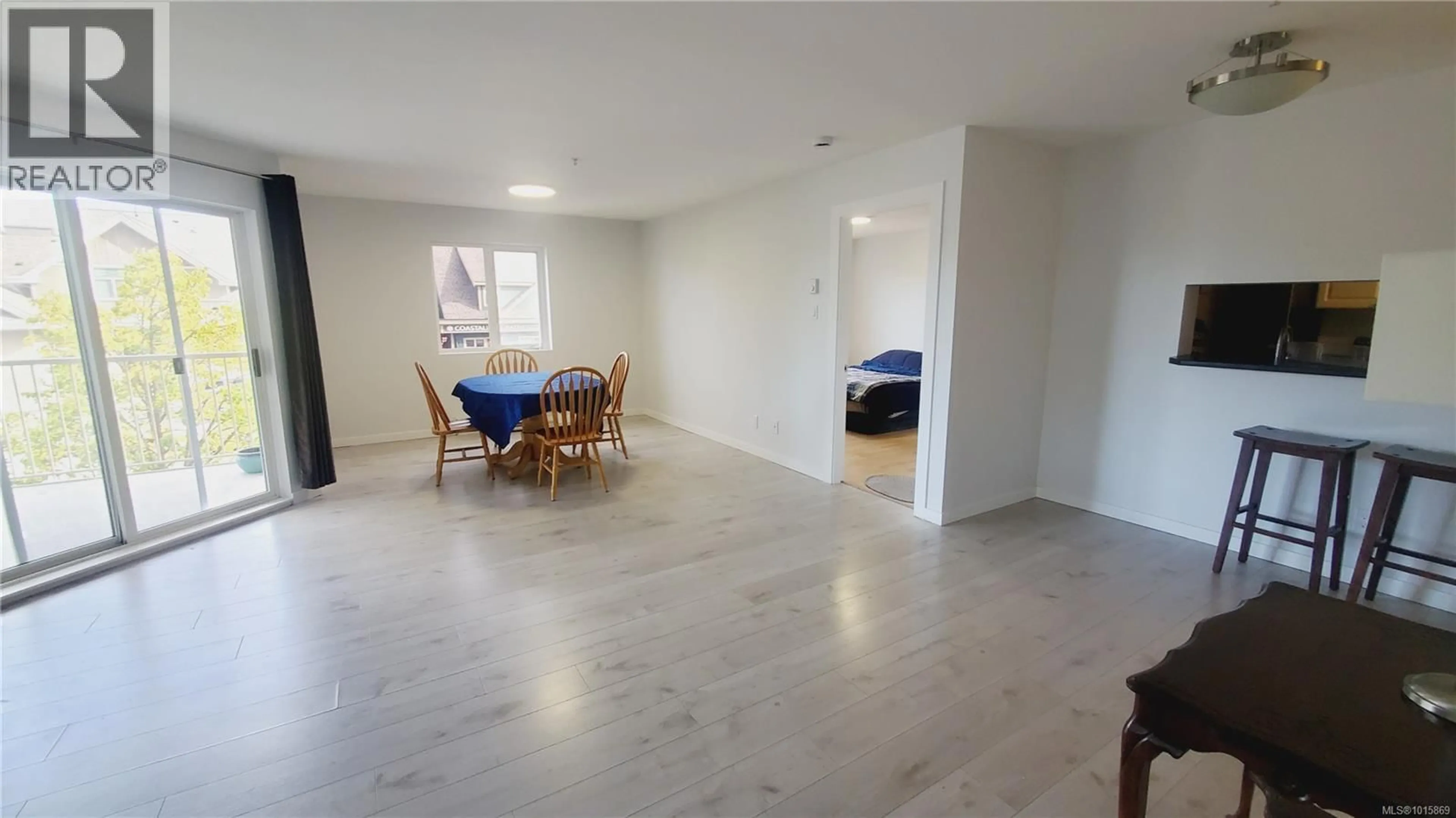A pic of a room for 318 - 4971 SONGBIRD PLACE, Nanaimo British Columbia V9T6L1