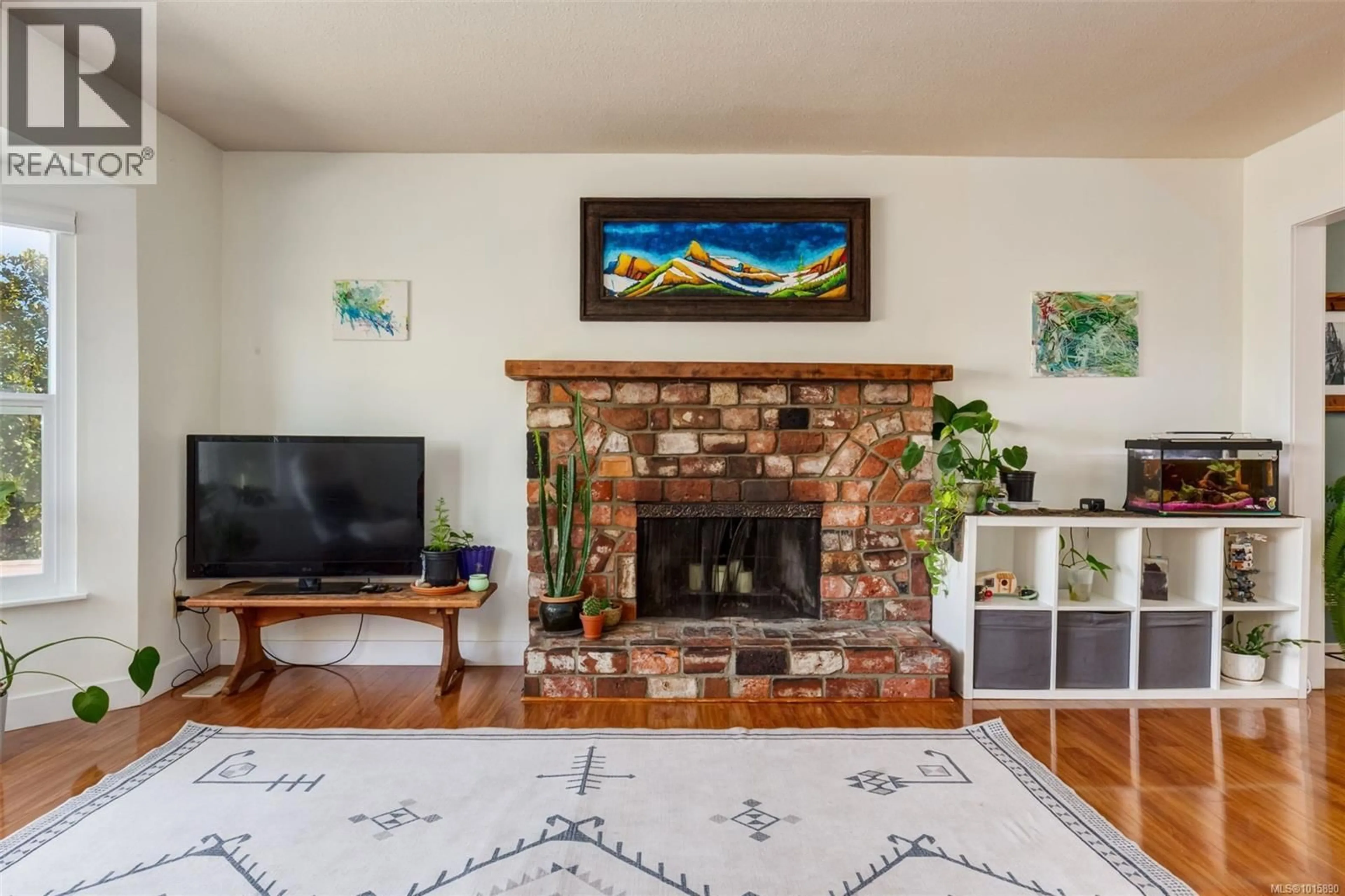Living room with furniture, unknown for 913 SPRING PLACE, Nanaimo British Columbia V9R6C3
