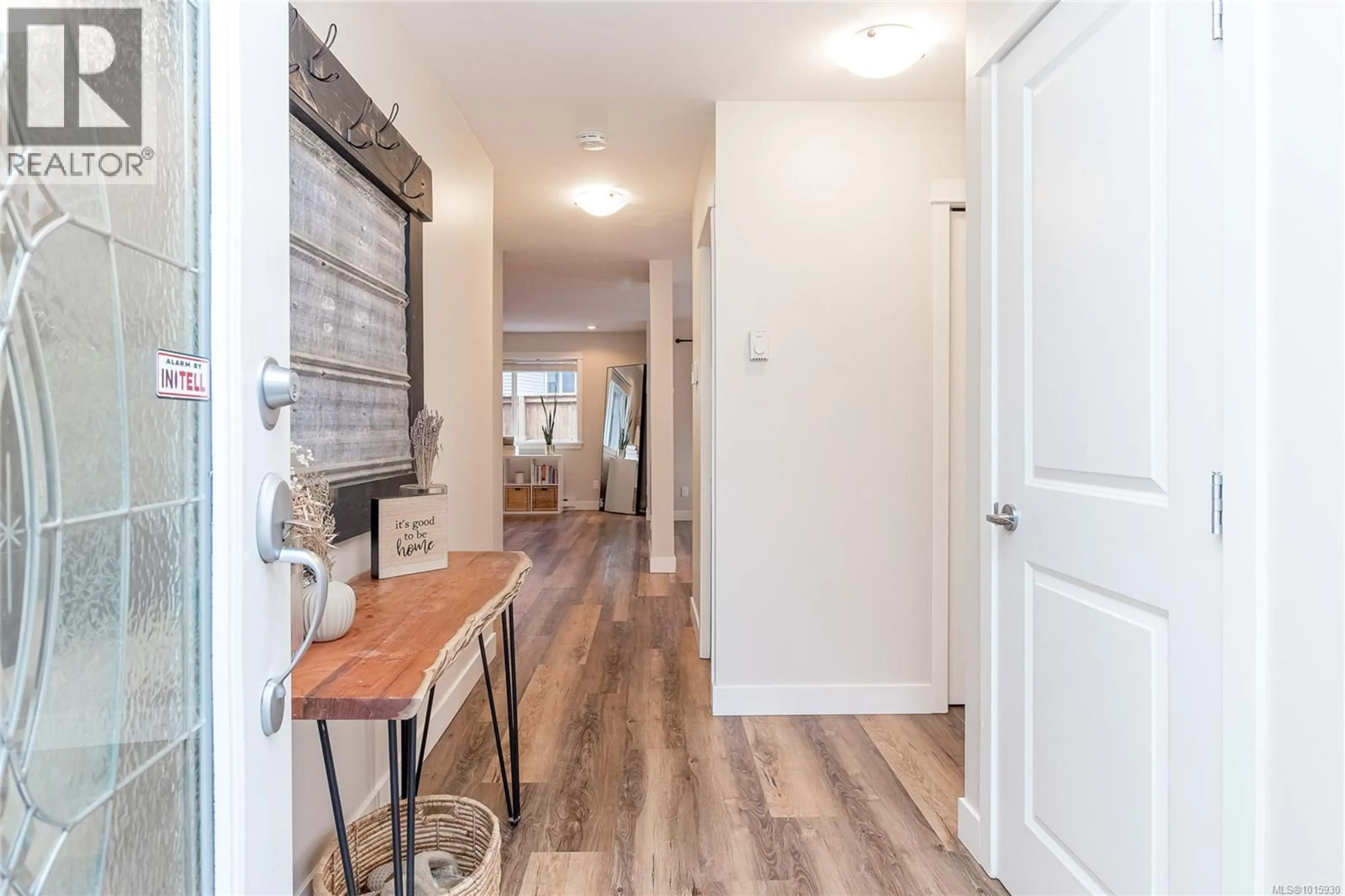 Indoor entryway for 5996 ROCKRIDGE ROAD, Duncan British Columbia V9L6X3
