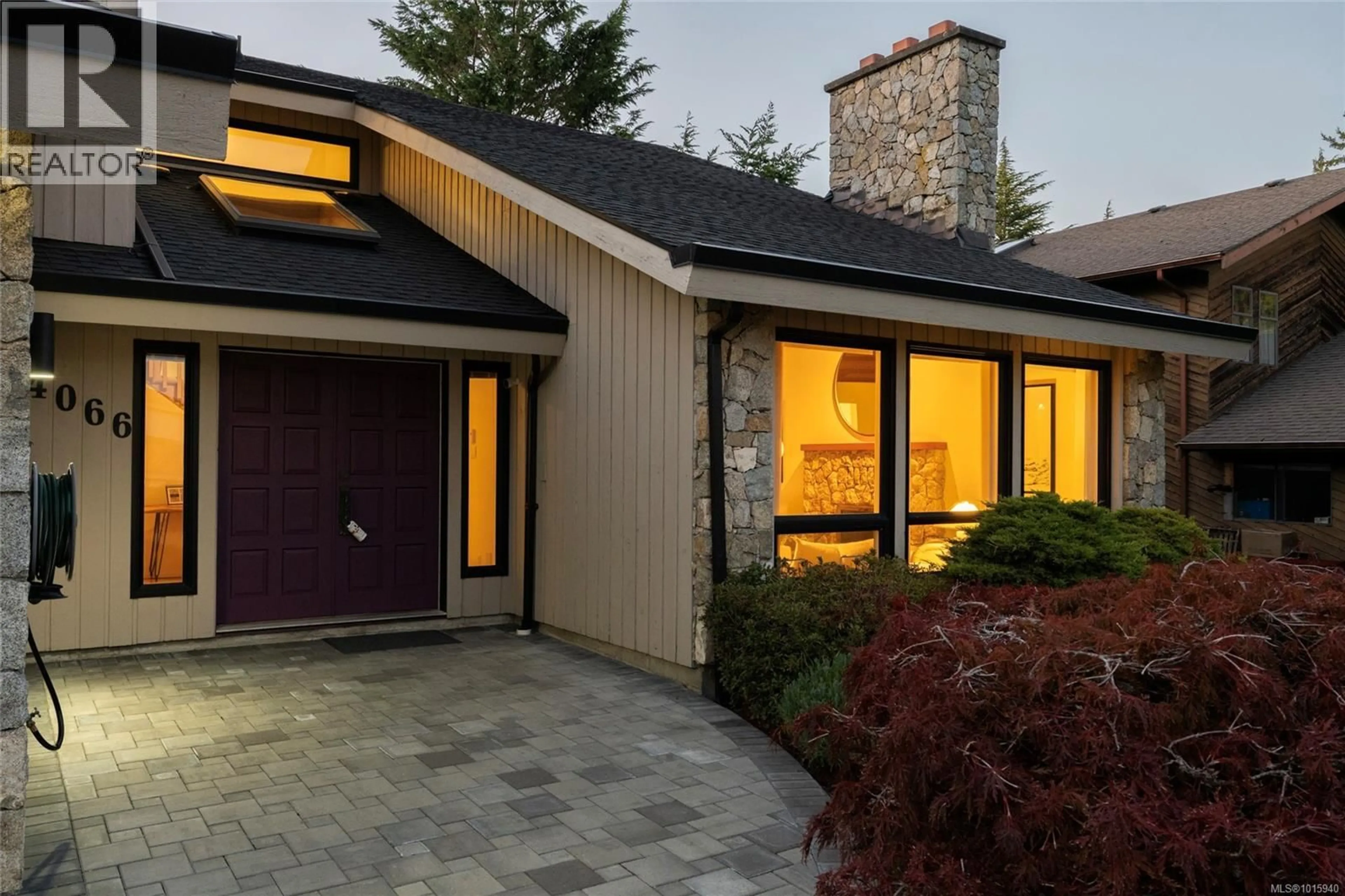 Home with brick exterior material, street for 4066 JASON PLACE, Saanich British Columbia V8N4T6
