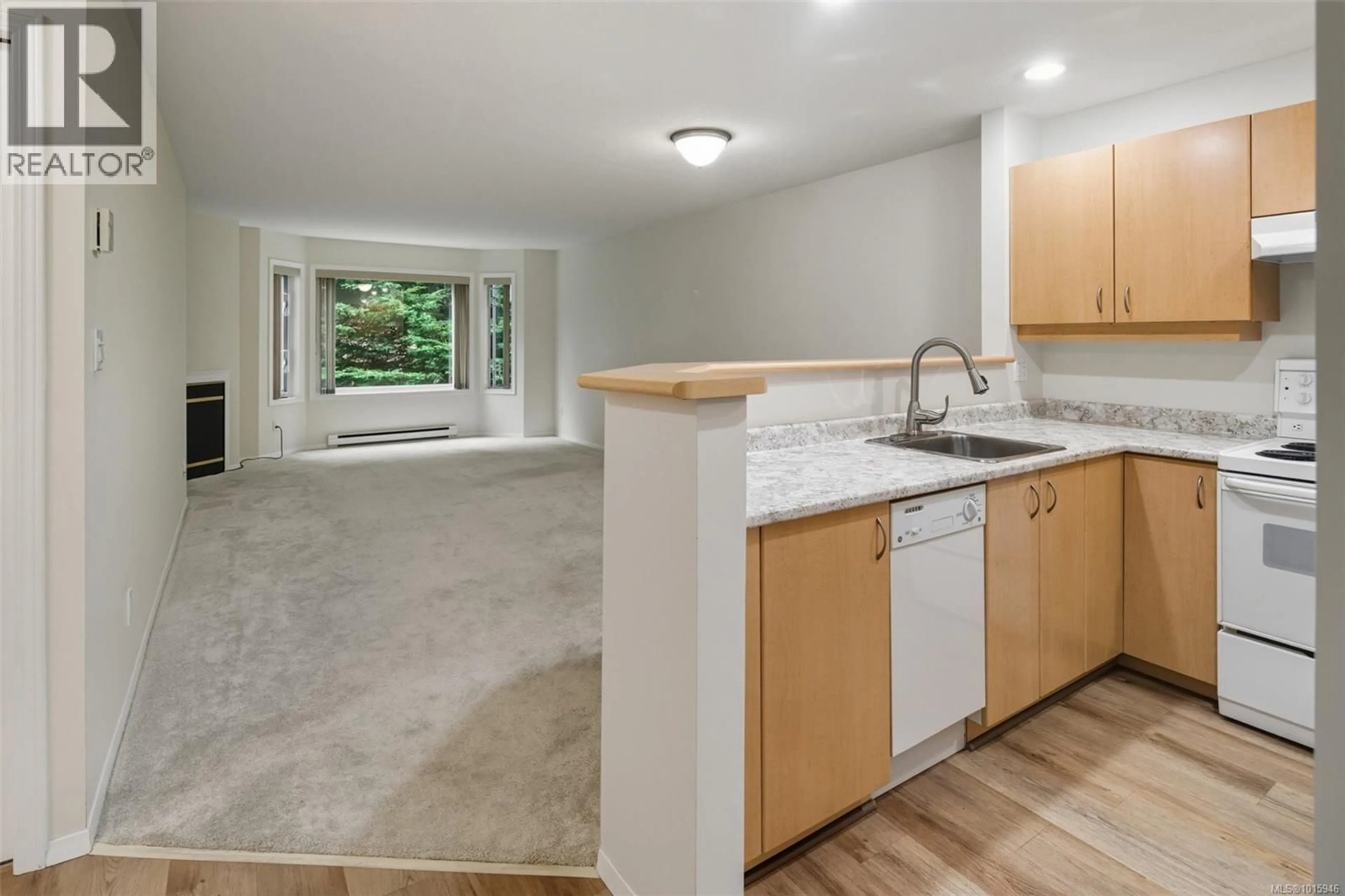 Open concept kitchen, unknown for 213 - 9882 FIFTH STREET, Sidney British Columbia V8L2X3