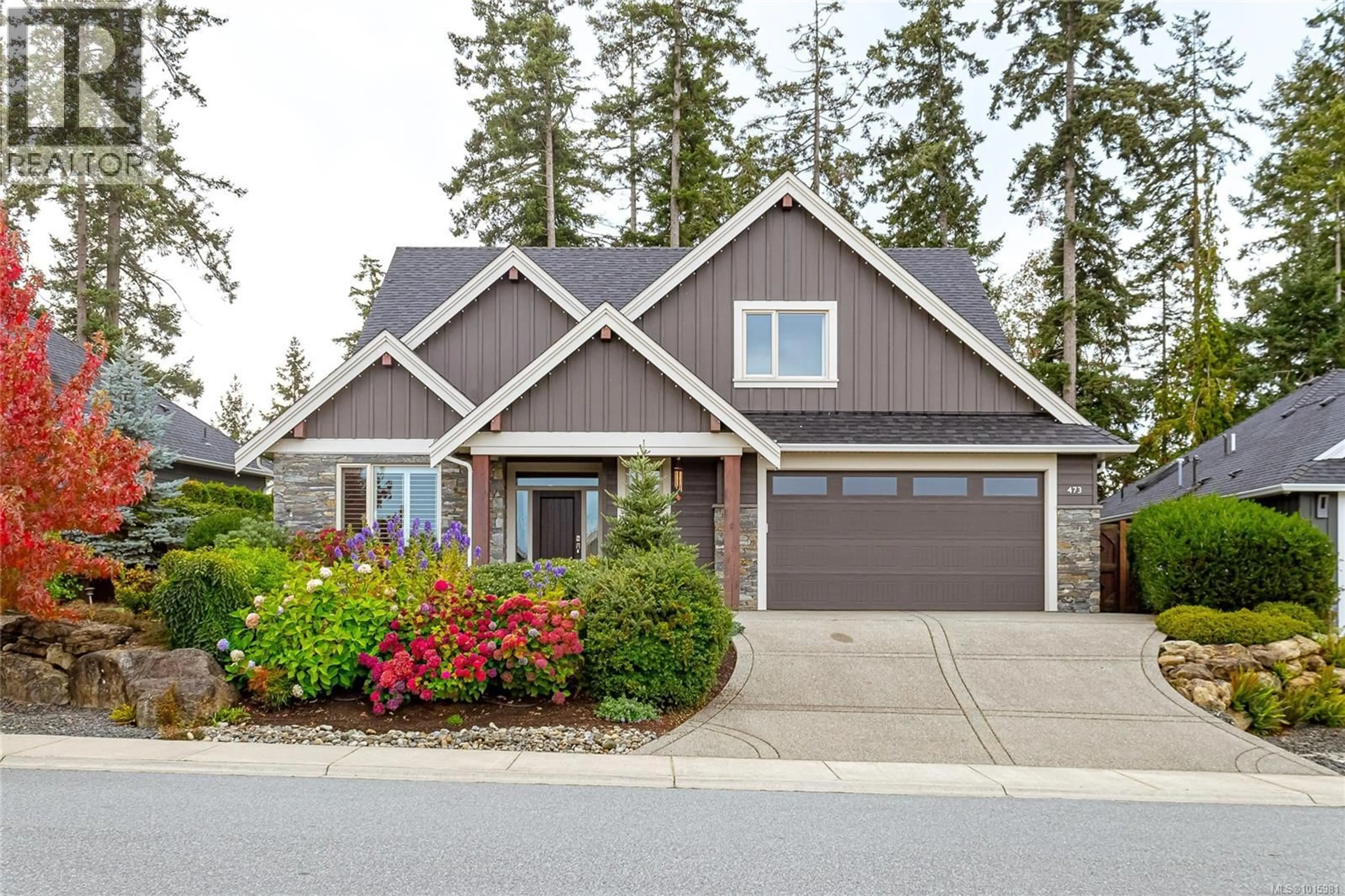 Home with vinyl exterior material, street for 473 RIDGEFIELD DRIVE, Parksville British Columbia V9P0E2