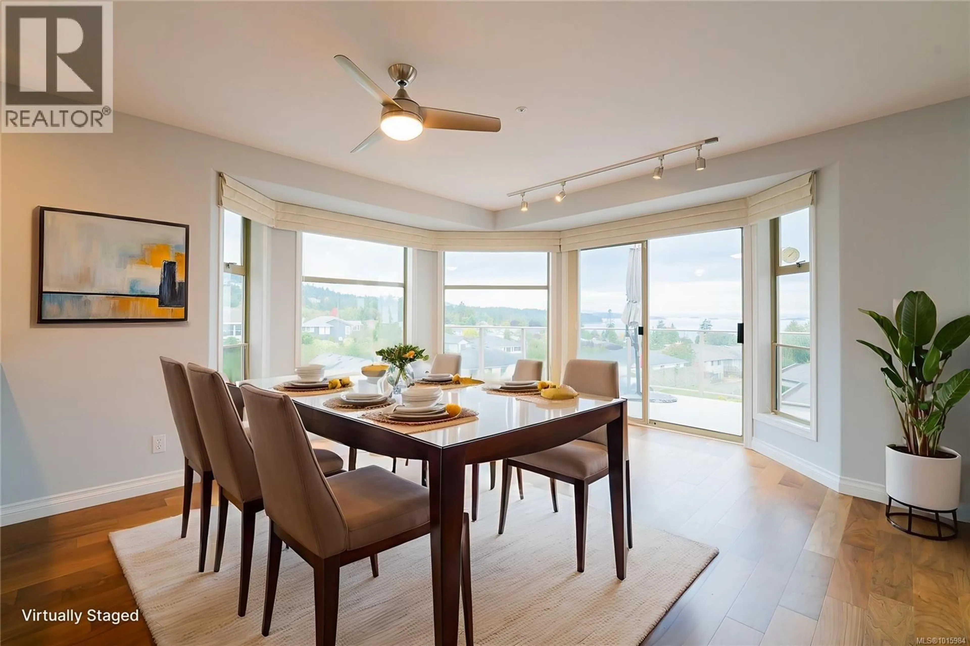 Dining room, wood/laminate floor for 11 - 4991 BELLA VISTA CRESCENT, Nanaimo British Columbia V9V1L6