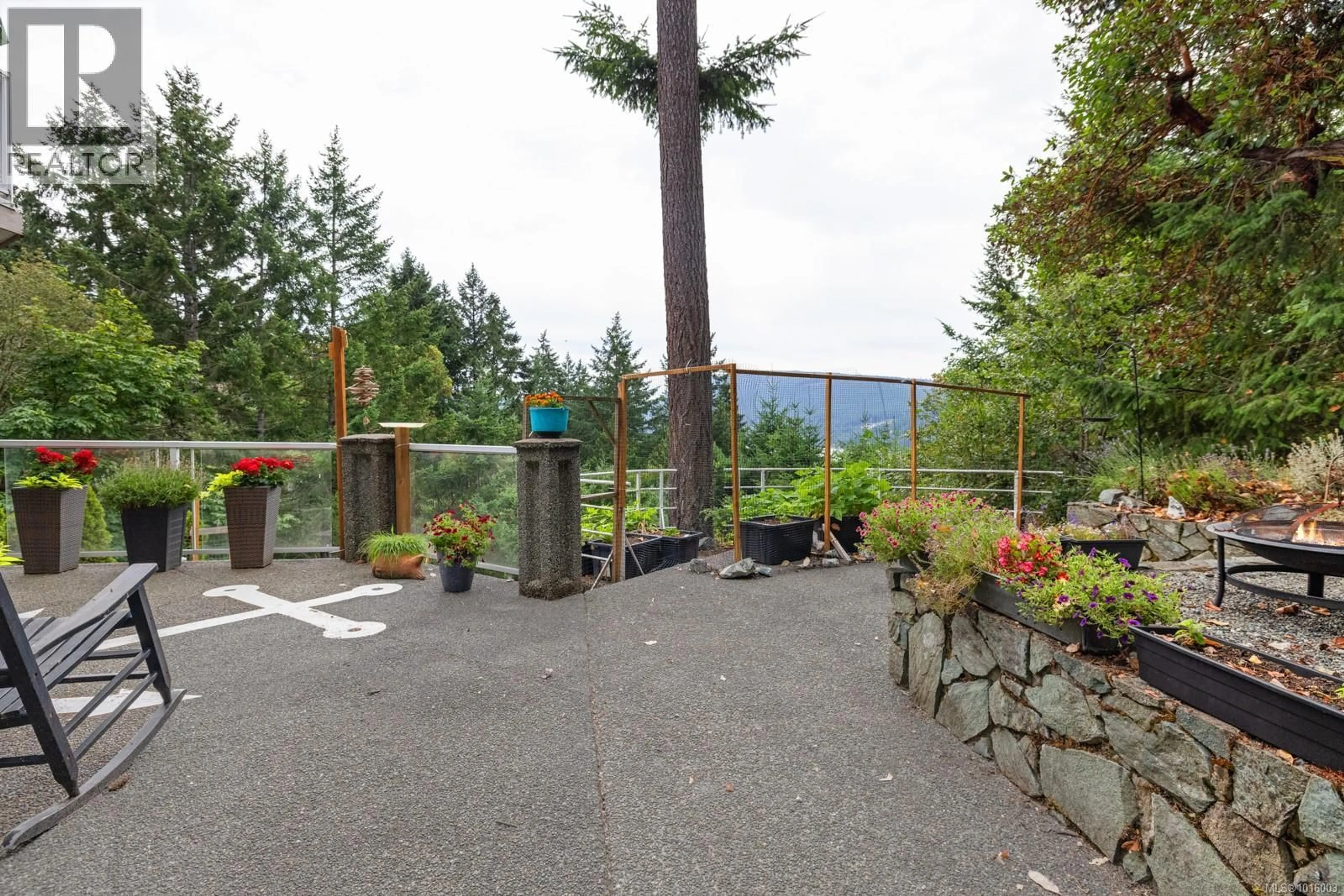 Patio, mountain view for 567 MAPLE MOUNTAIN ROAD, Duncan British Columbia V9L5X7