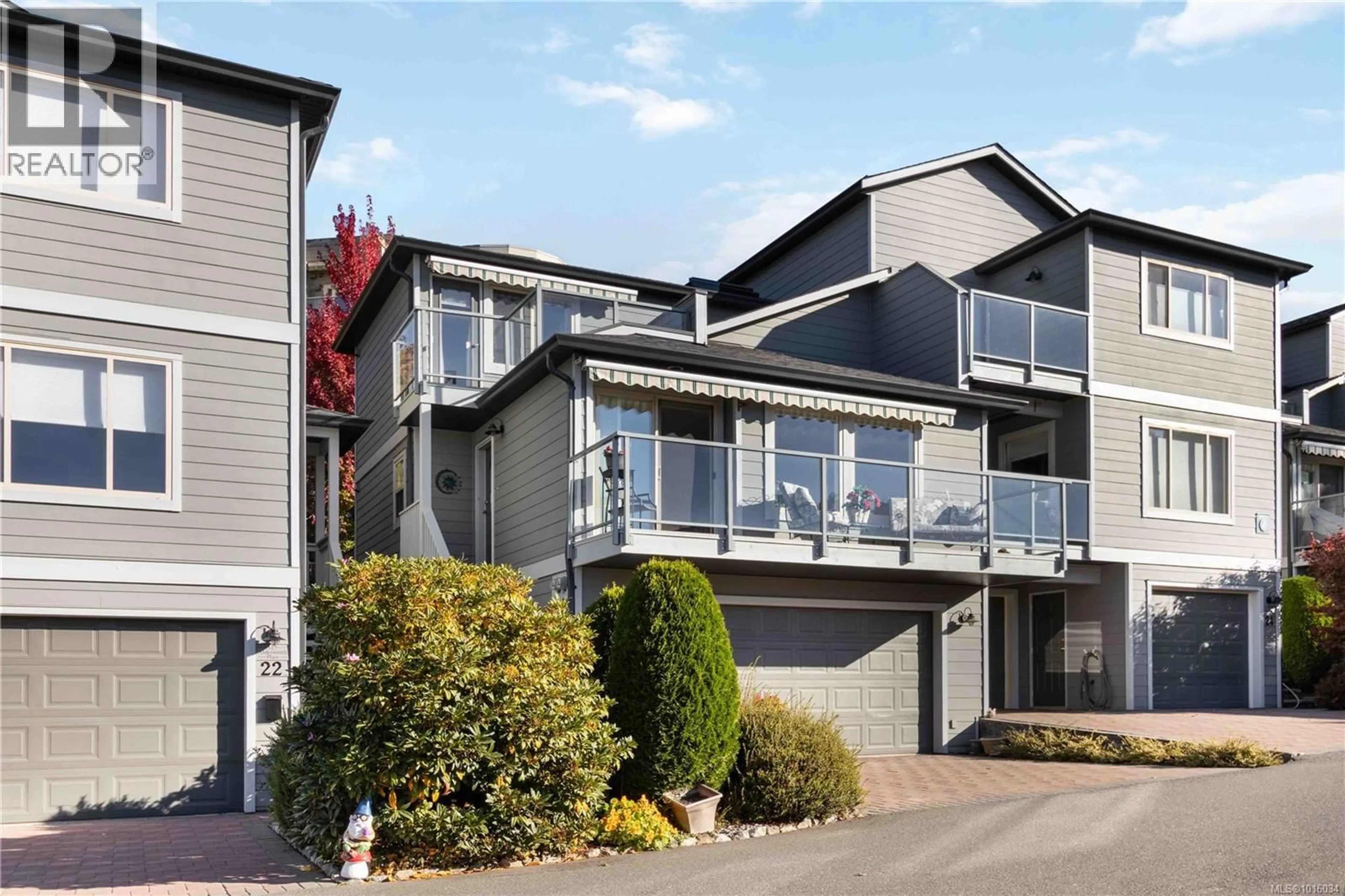 Home with vinyl exterior material, street for 23 - 127 ALDERSMITH PLACE, View Royal British Columbia V9A7M7