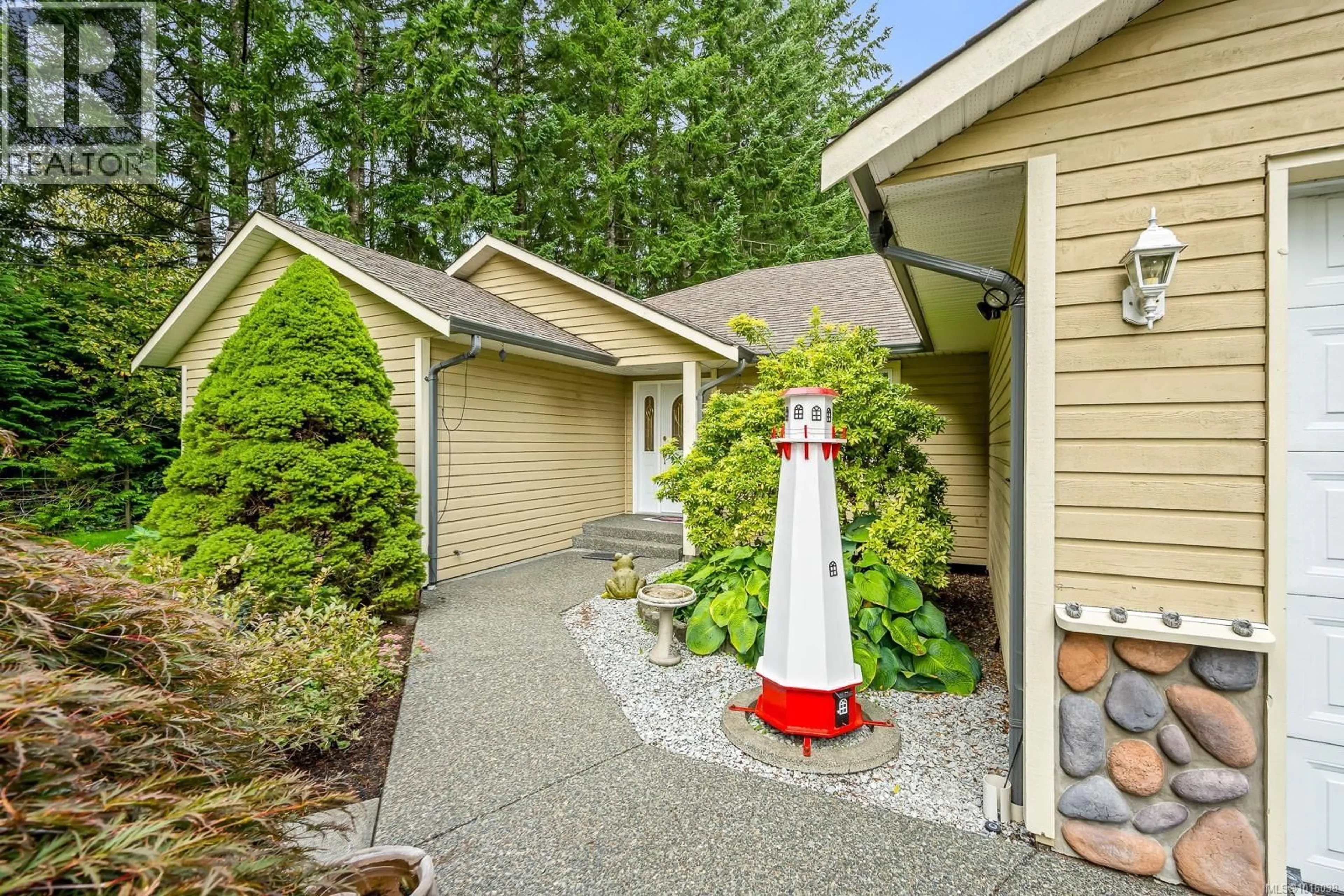 Unknown for 1294 WILLIAMS BEACH ROAD, Black Creek British Columbia V0R2M0