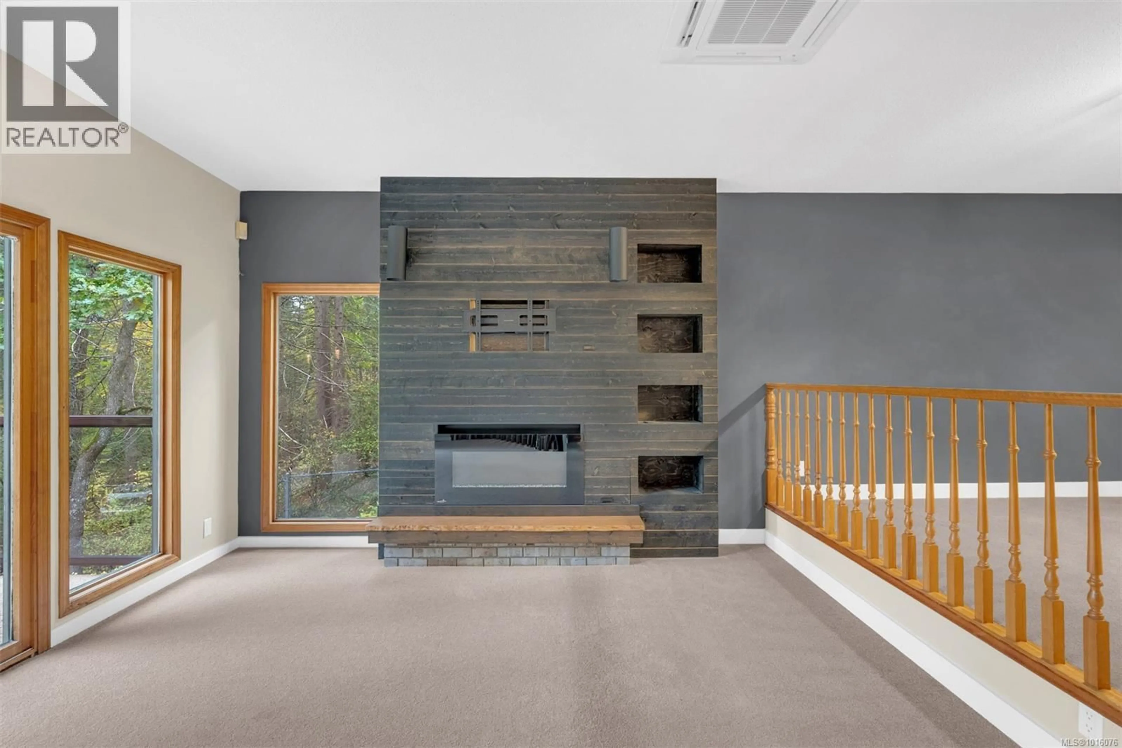 Unknown for 6758 AMWELL DRIVE, Central Saanich British Columbia V8M1A1