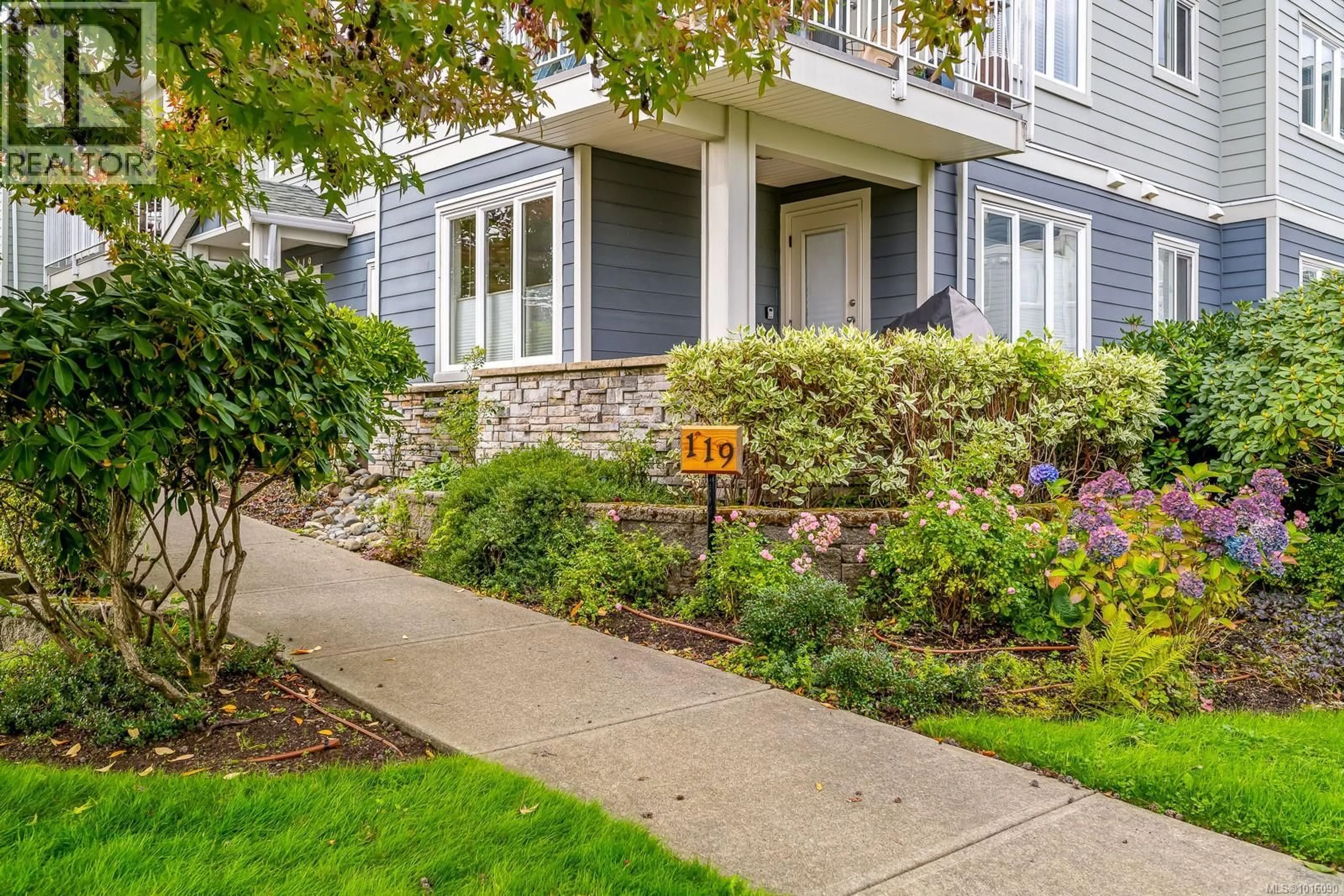 Unknown for 24 - 119 20TH STREET, Courtenay British Columbia V9N8B1