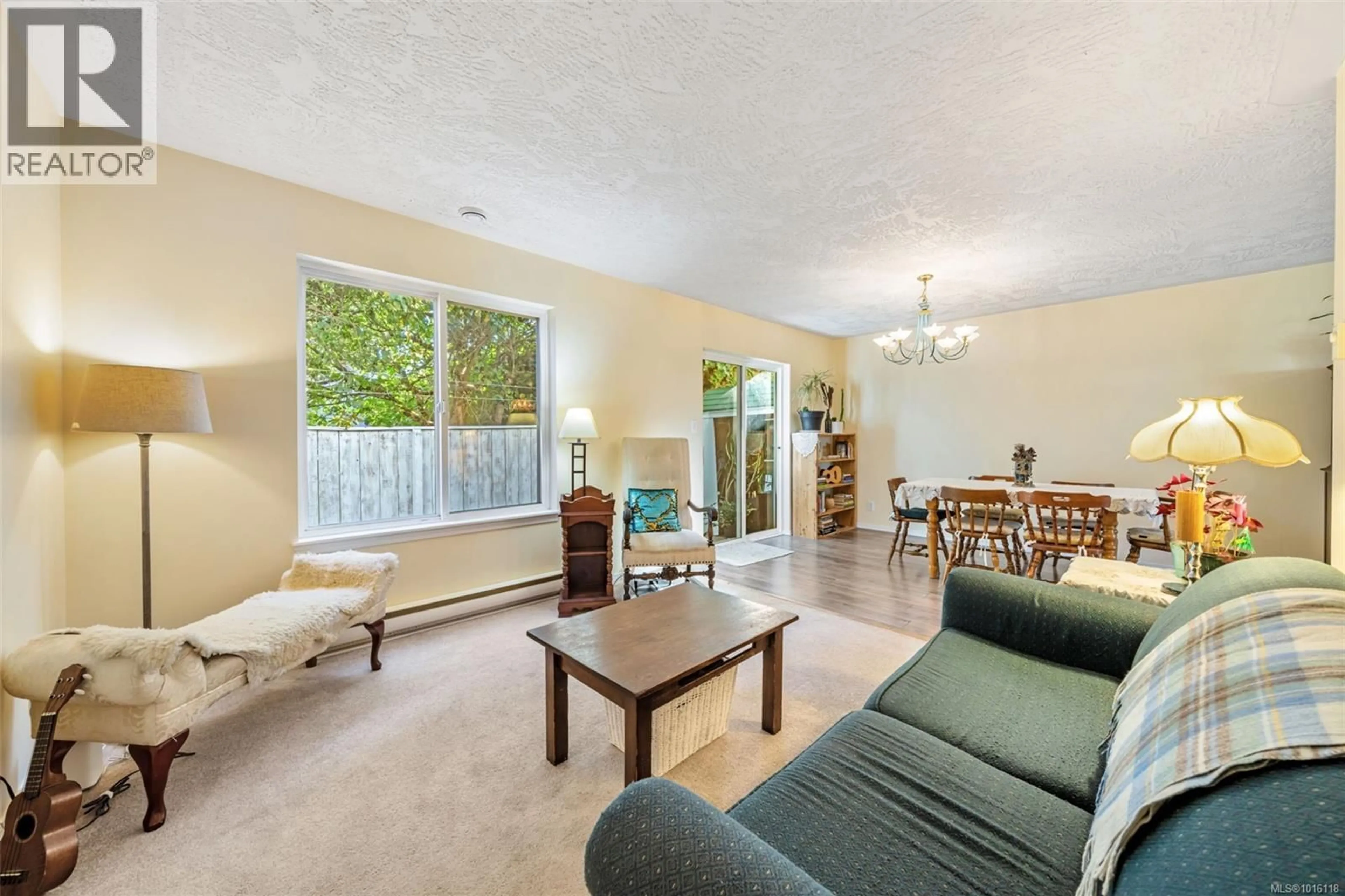 Living room with furniture, unknown for 1 - 2516 DINGWALL STREET, Duncan British Columbia V9L2Y9