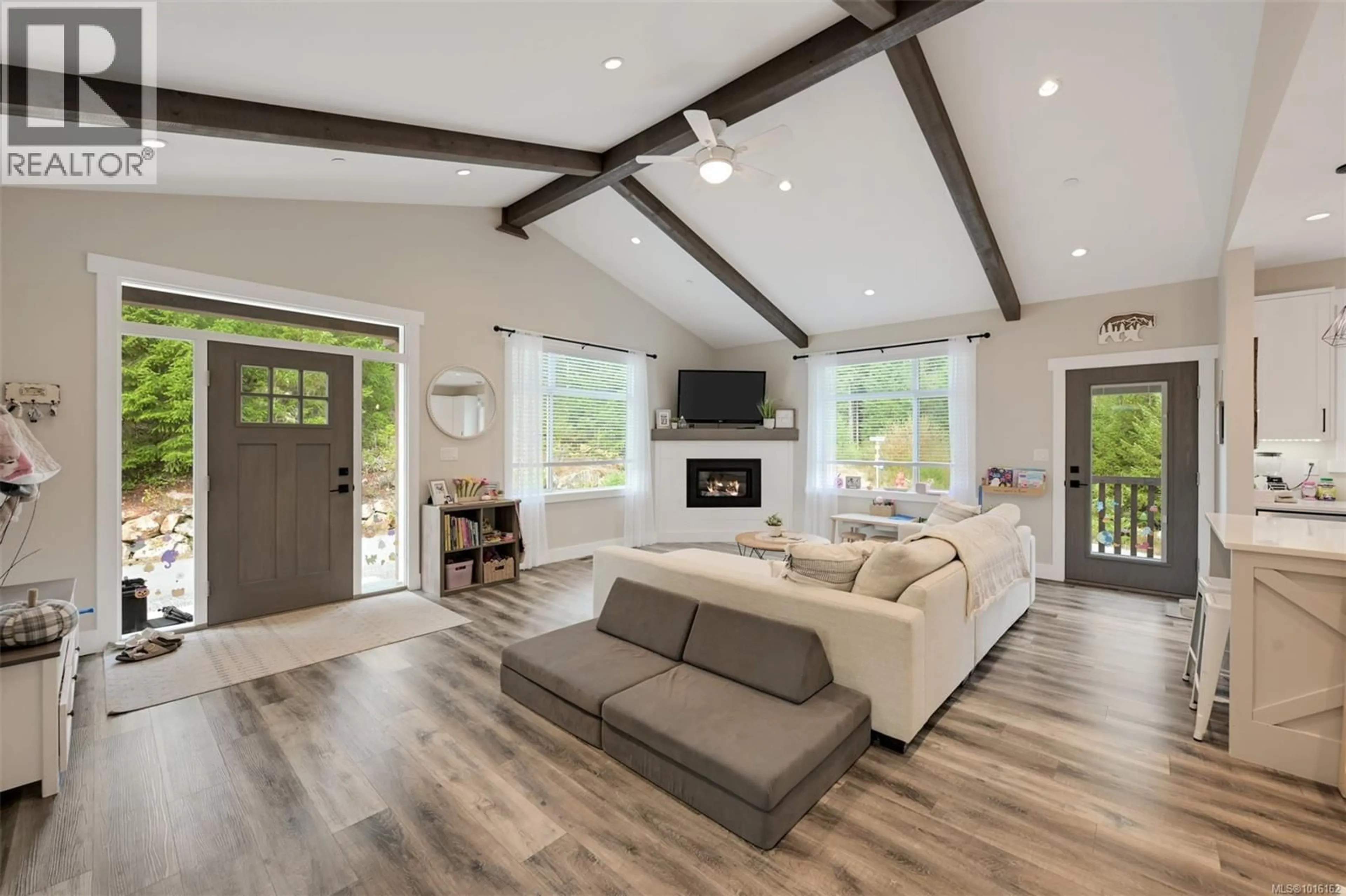 Living room with furniture, unknown for 1141 TRAILHEAD LANE, Shawnigan Lake British Columbia V0R2W3