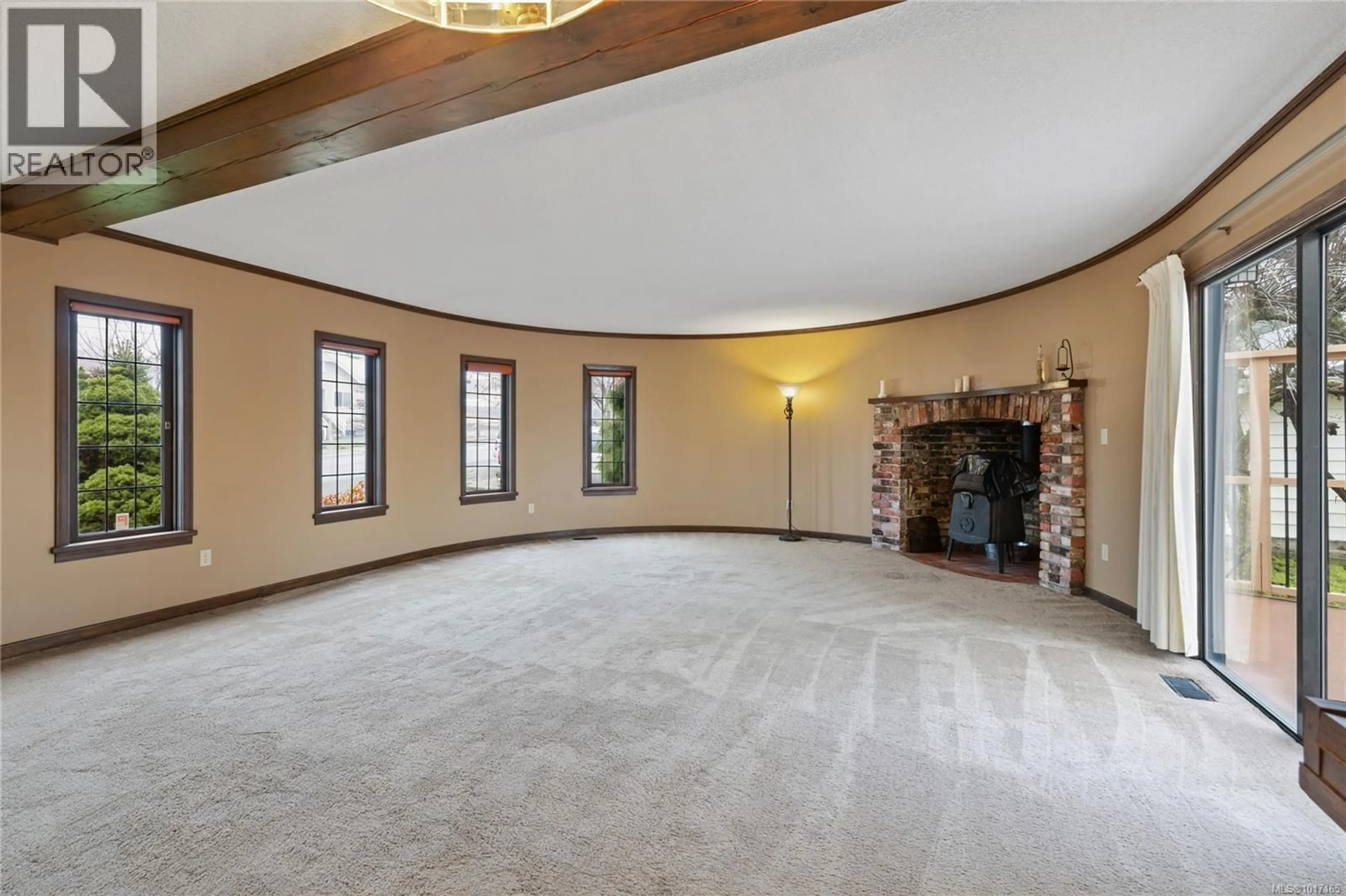 Indoor foyer for 3084 11TH AVENUE, Port Alberni British Columbia V9Y2R2