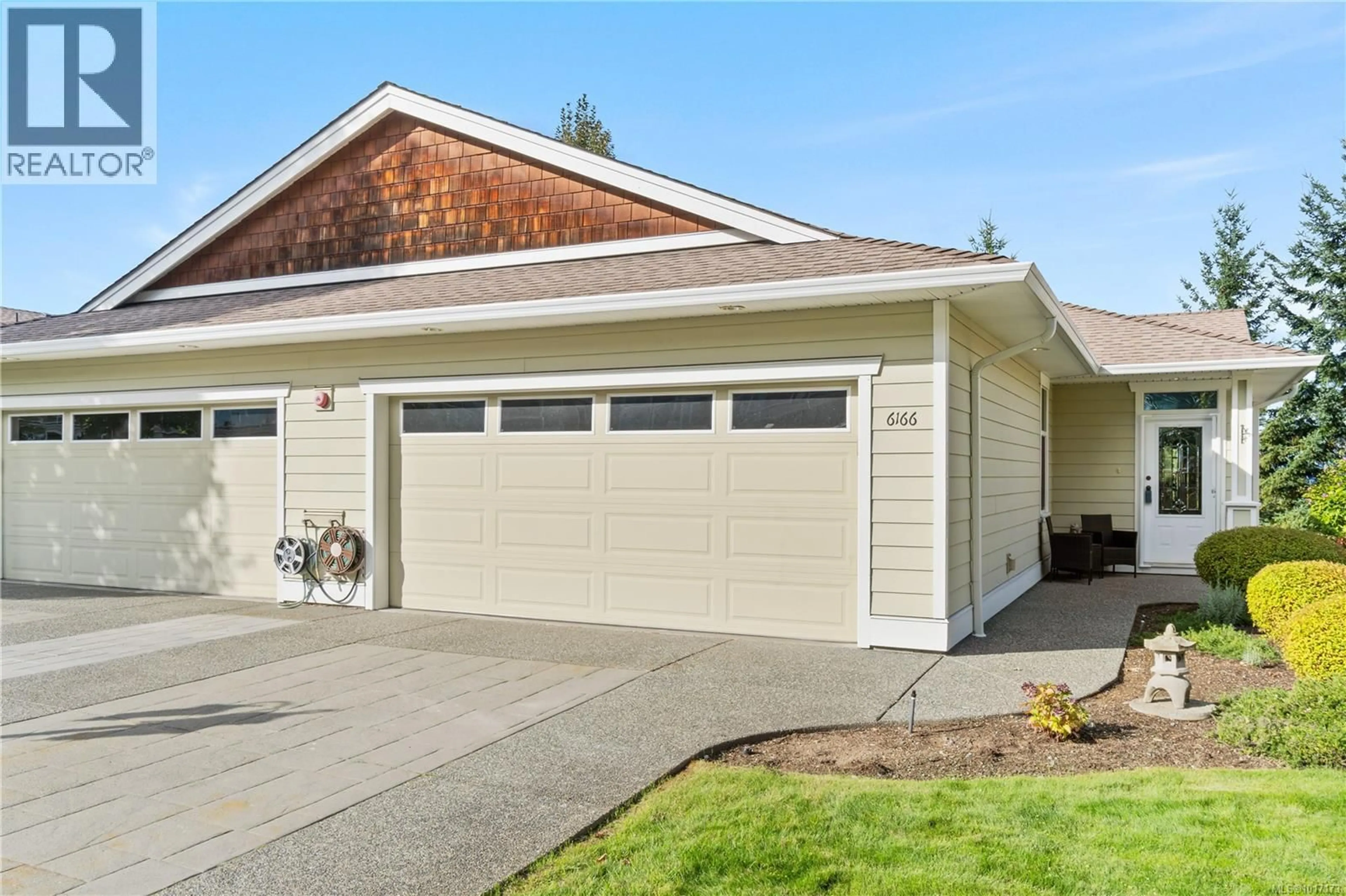 Home with vinyl exterior material, street for 6166 ARLIN PLACE, Nanaimo British Columbia V9T0A2