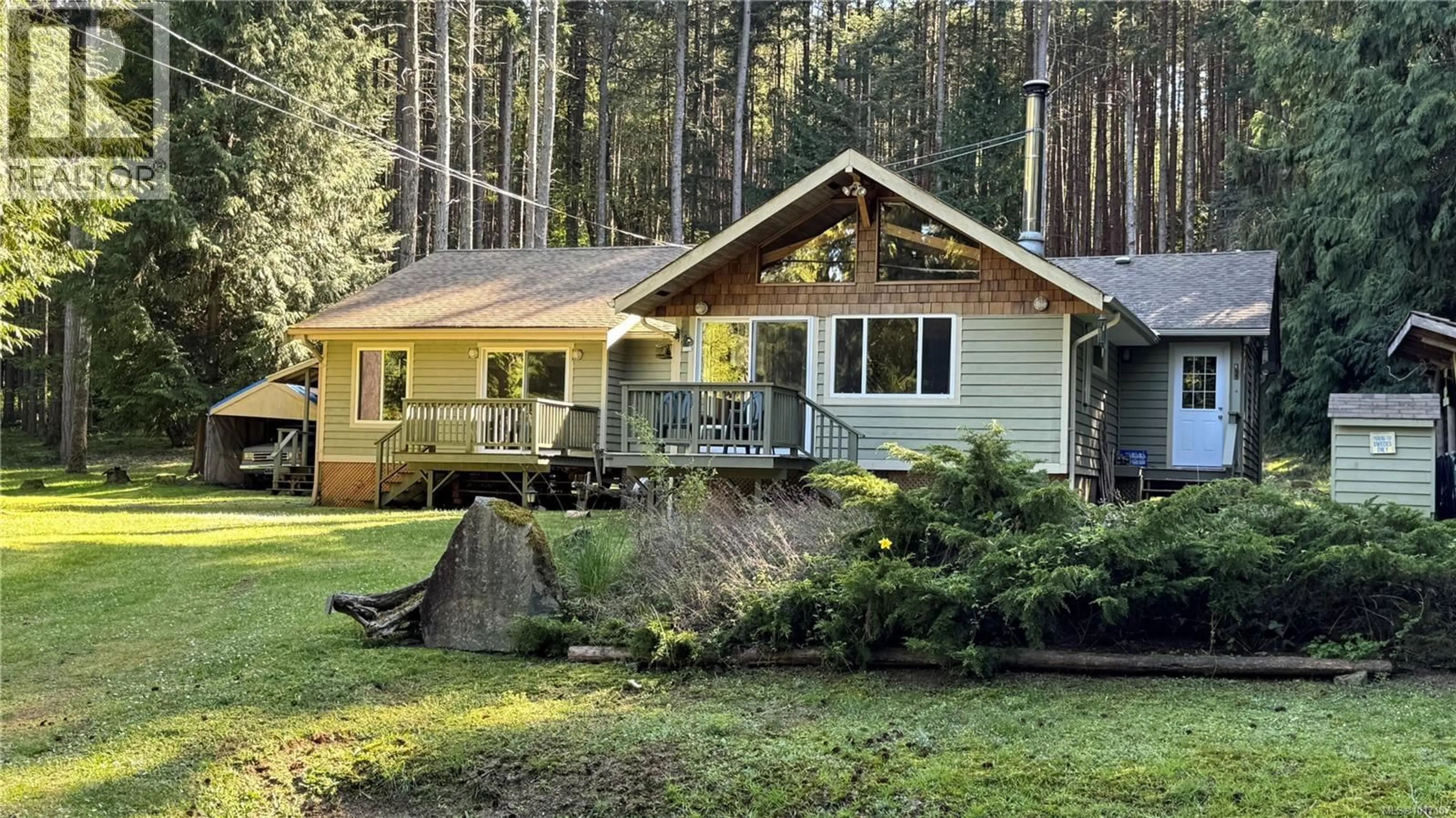 Home with vinyl exterior material, unknown for 667 WEATHERS WAY, Mudge Island British Columbia V0R1X6