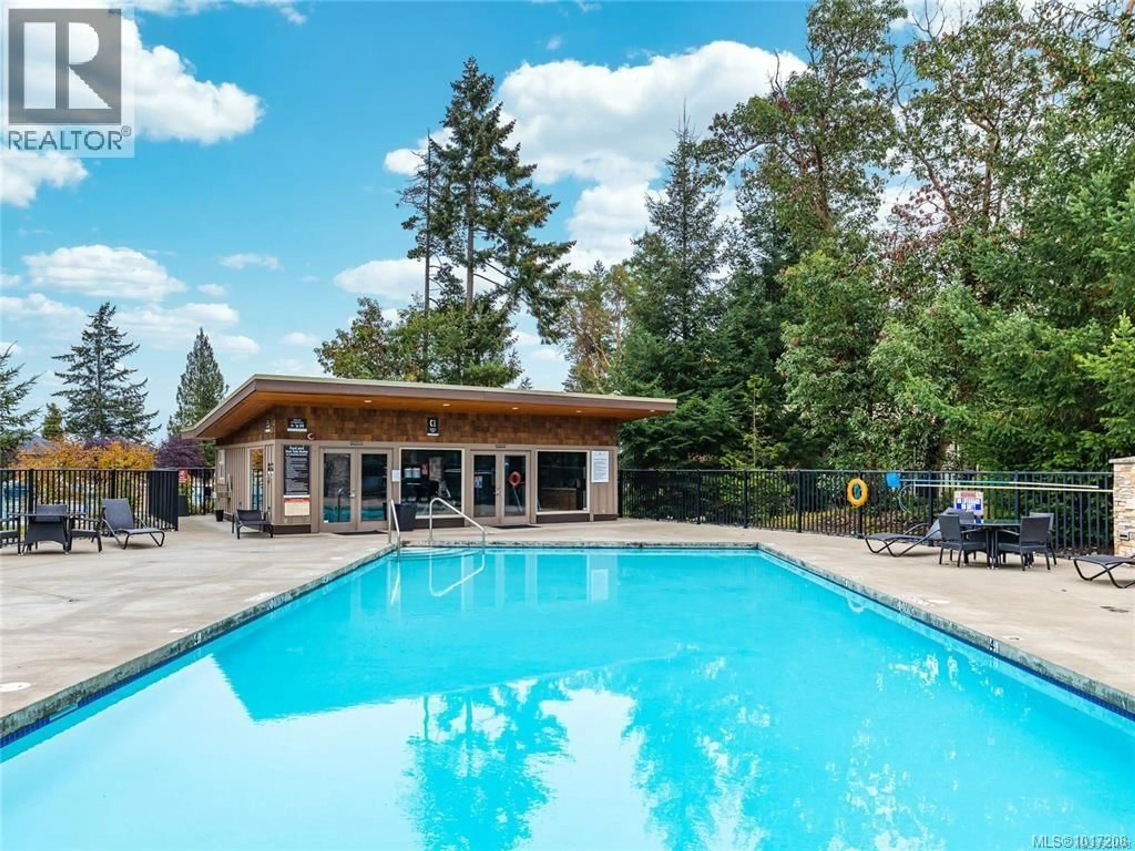 Pool for 52 - 1175 RESORT DRIVE, Parksville British Columbia V9P2E3