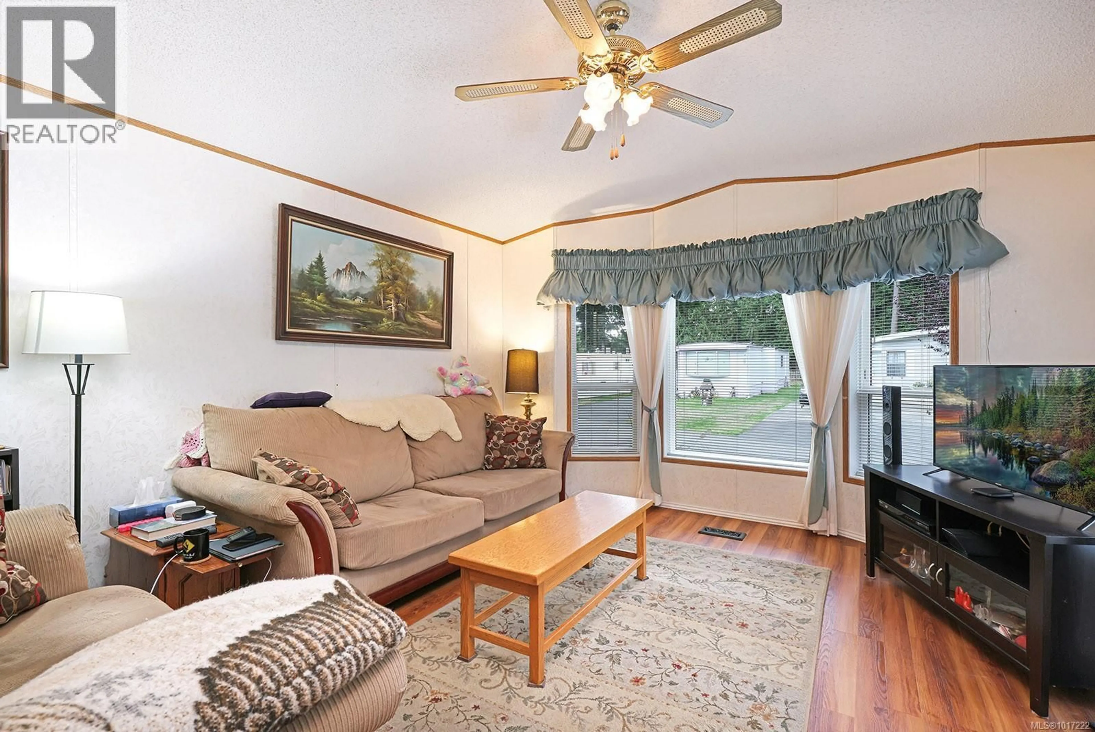 Living room with furniture, unknown for 4 - 1640 ANDERTON ROAD, Courtenay British Columbia V9M4A5